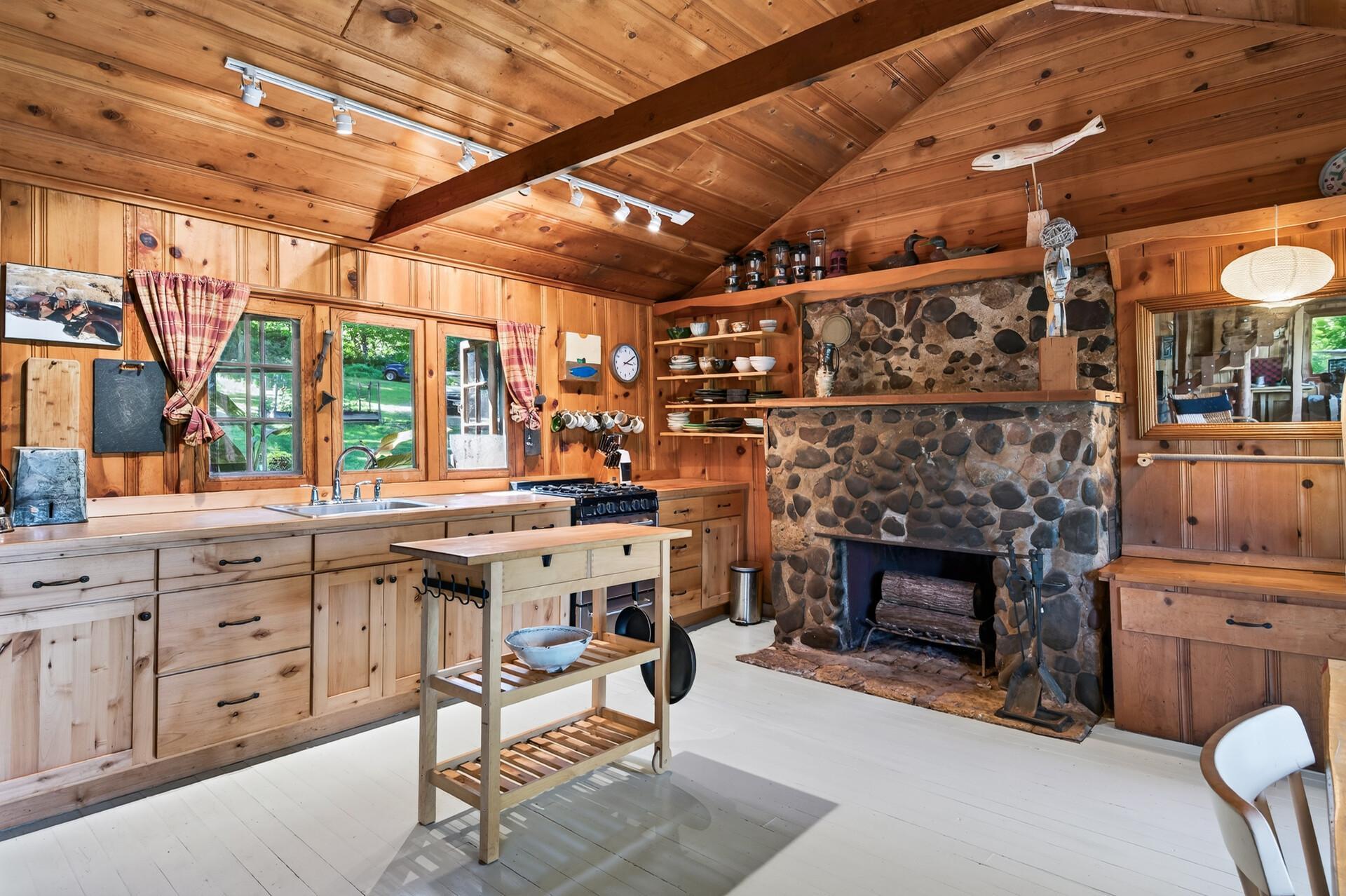 7123598 Property Photo 5