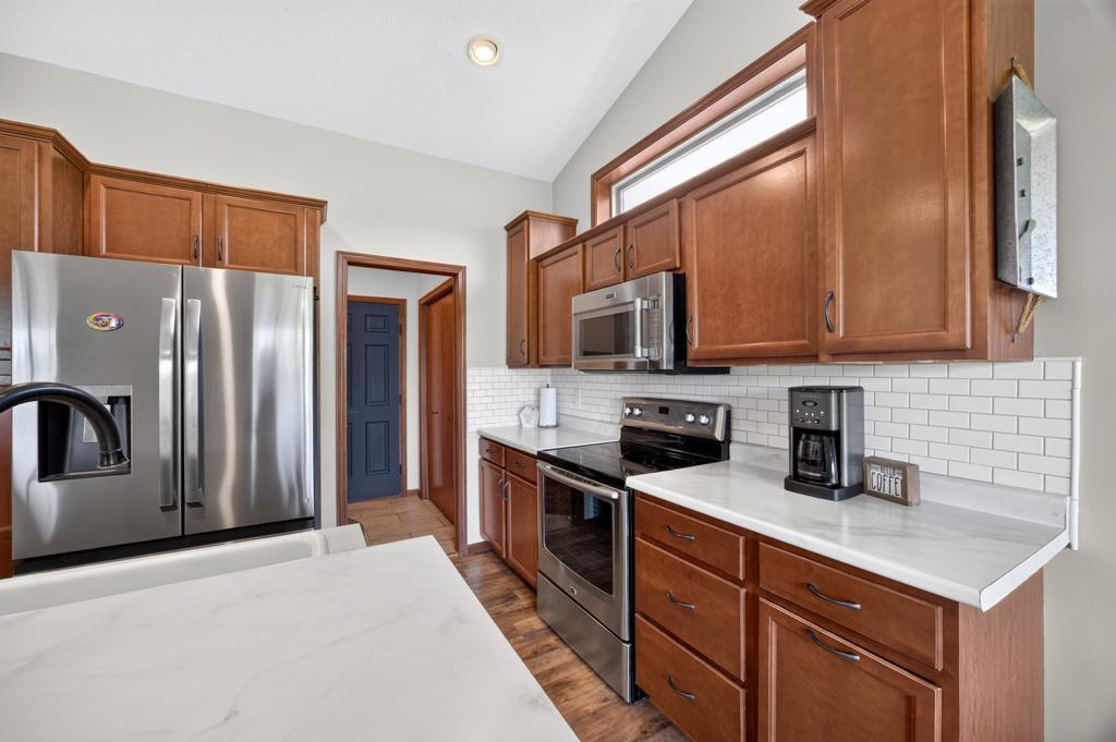 601 3rd Street Ne Property Photo 12