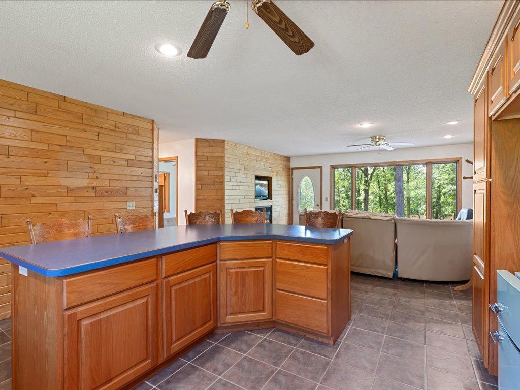 17741 River Road Property Photo 8