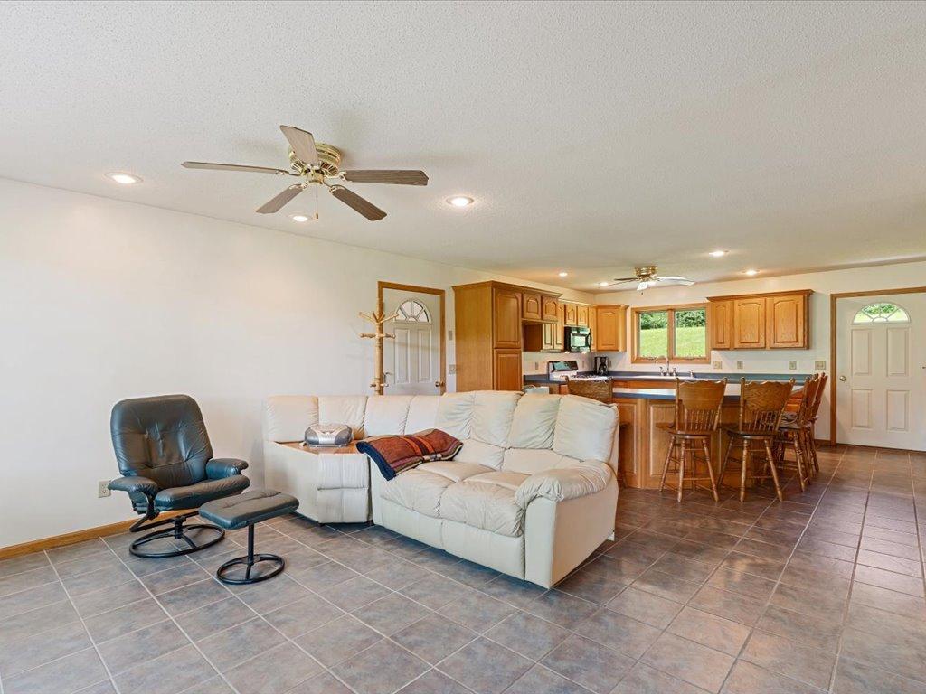 17741 River Road Property Photo 12