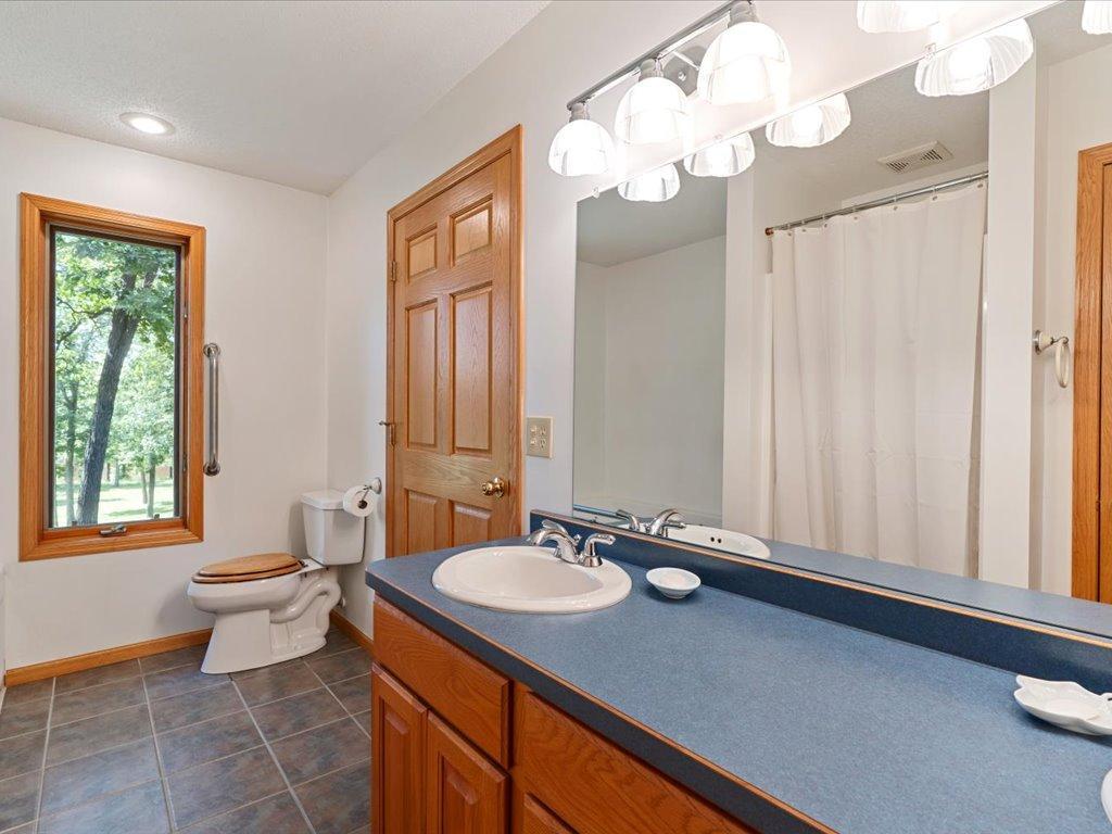 17741 River Road Property Photo 20