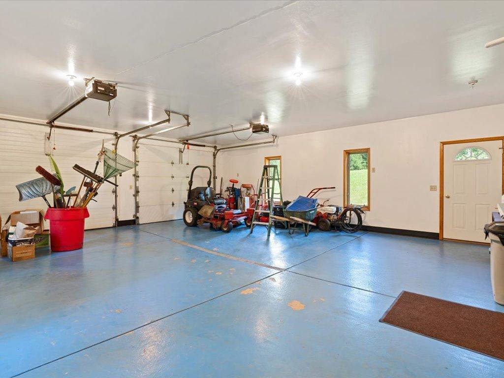 17741 River Road Property Photo 24