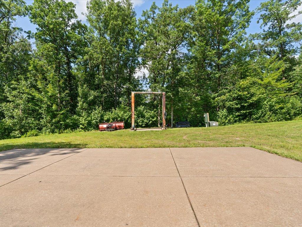 17741 River Road Property Photo 26