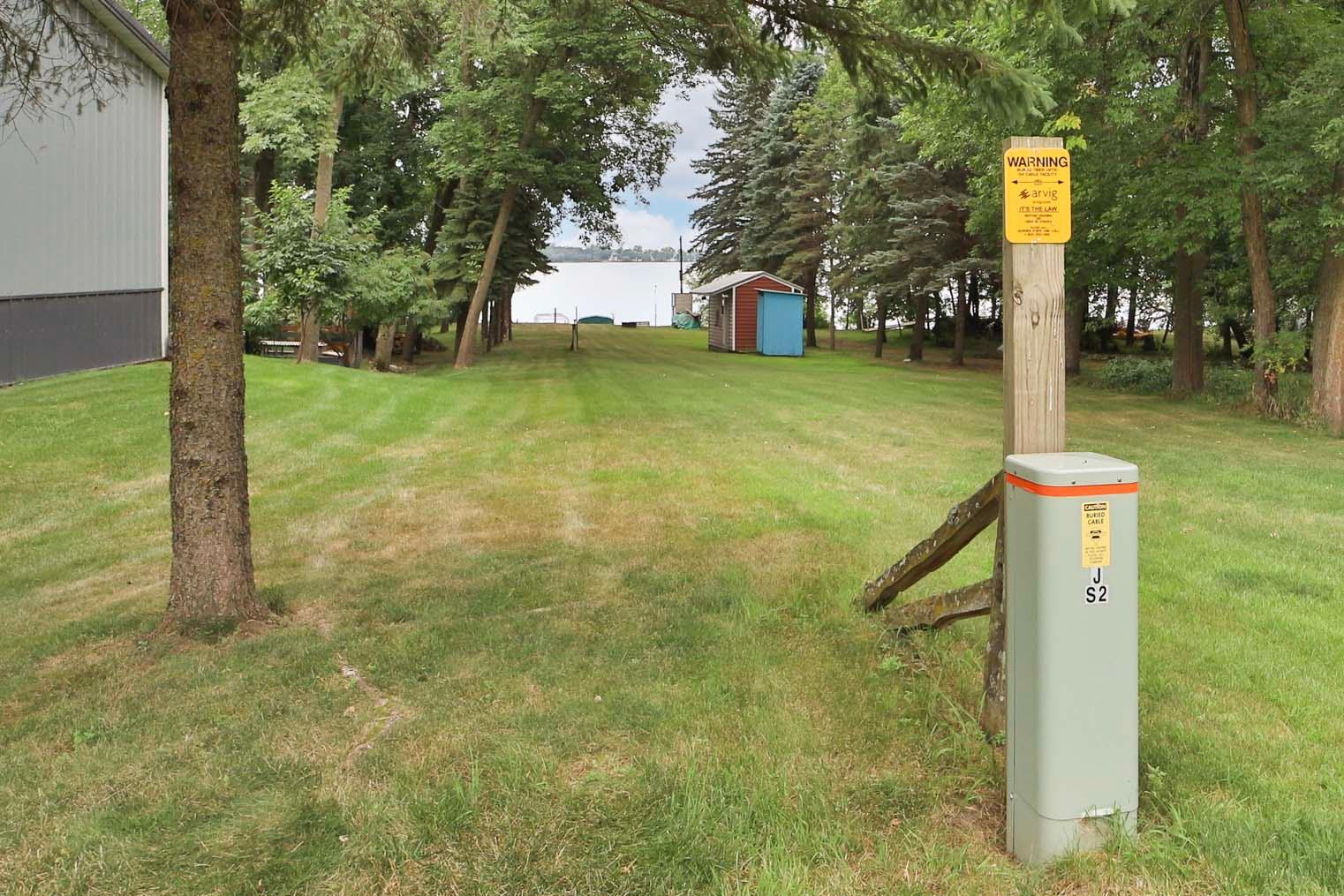 13018 Fairfield Drive Property Photo 15