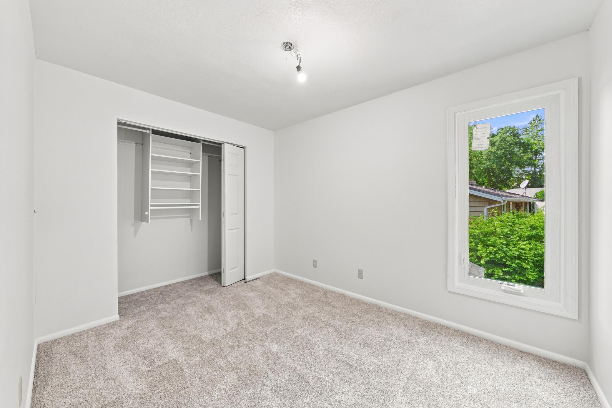 8687 Ridgewind Road Property Photo 14