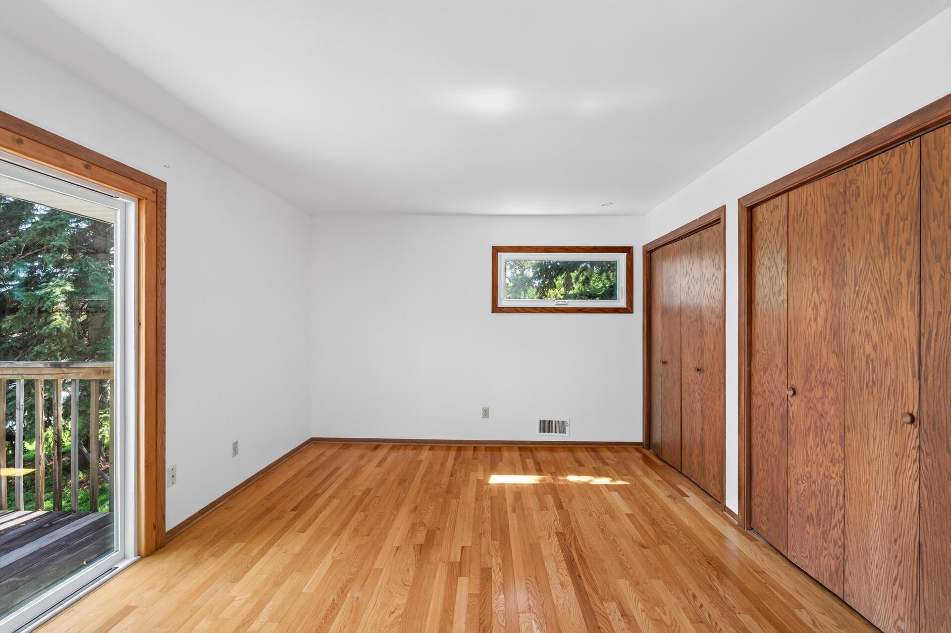 7 Lakeview Terrace Boulevard Property Photo 18
