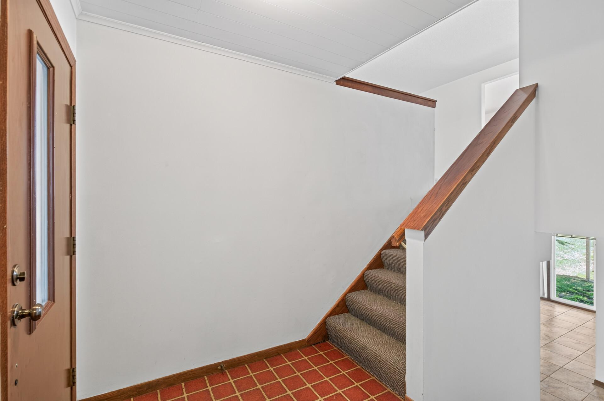 7 Lakeview Terrace Boulevard Property Photo 26