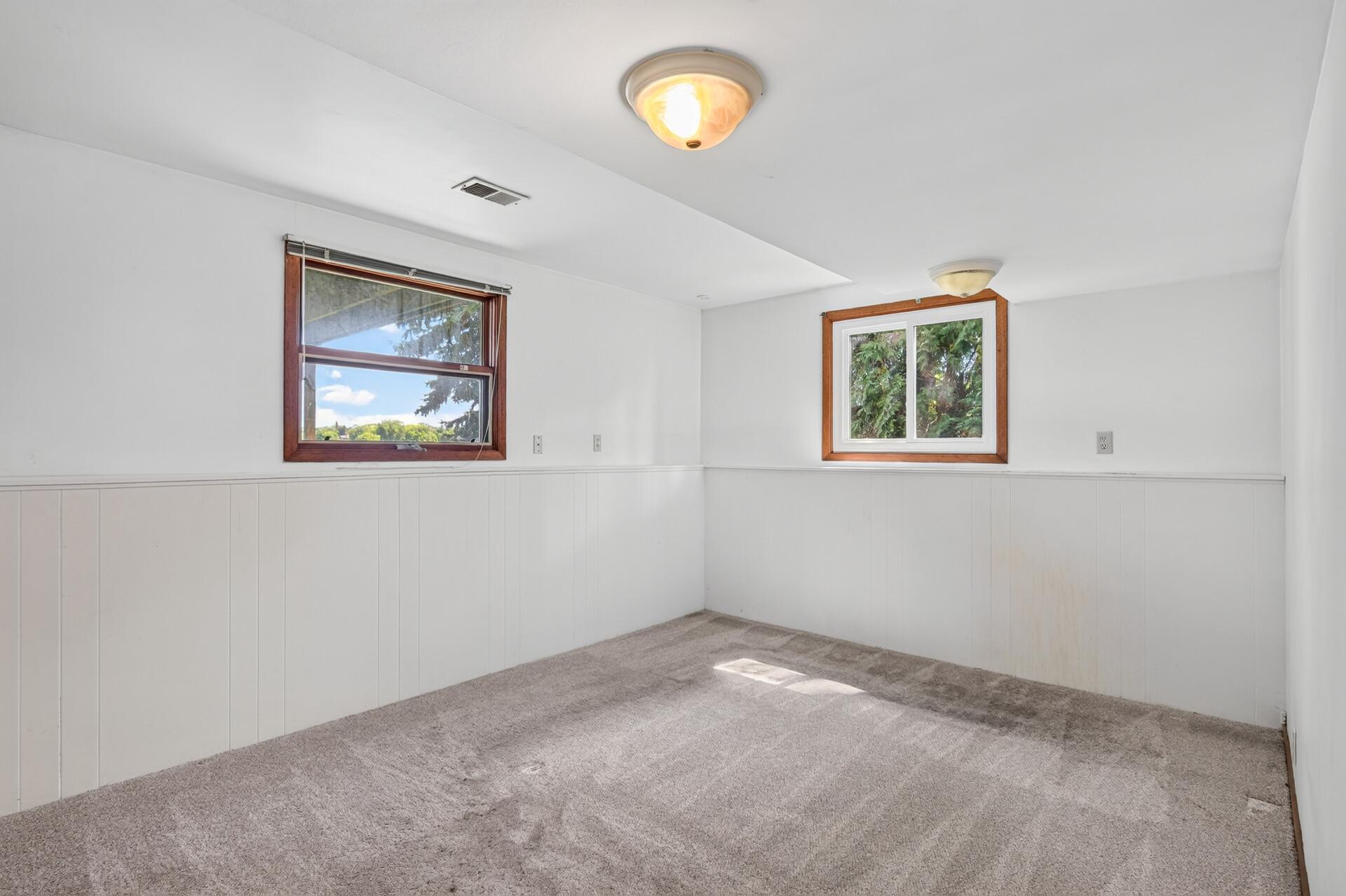 7 Lakeview Terrace Boulevard Property Photo 37