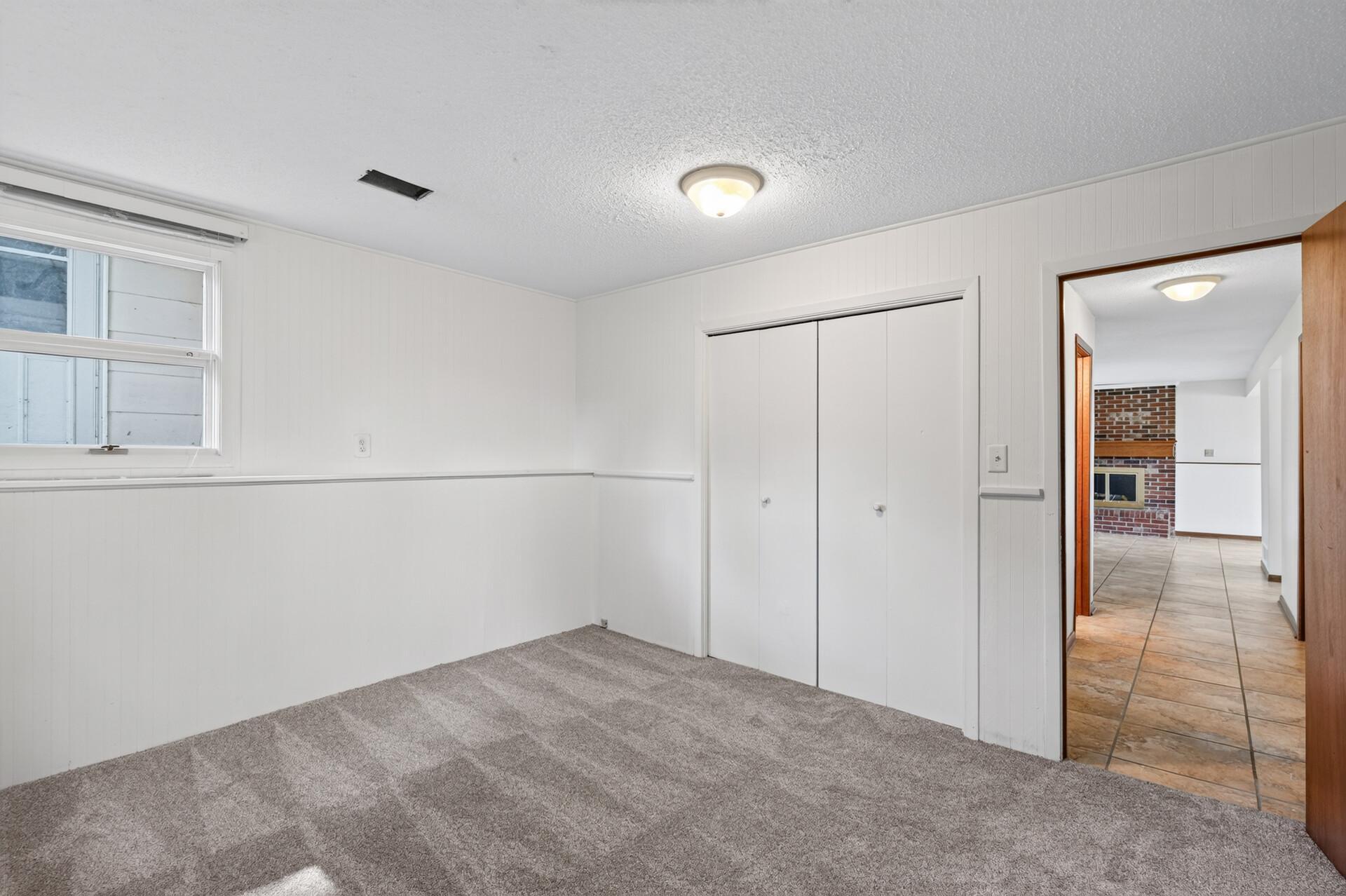 7 Lakeview Terrace Boulevard Property Photo 42