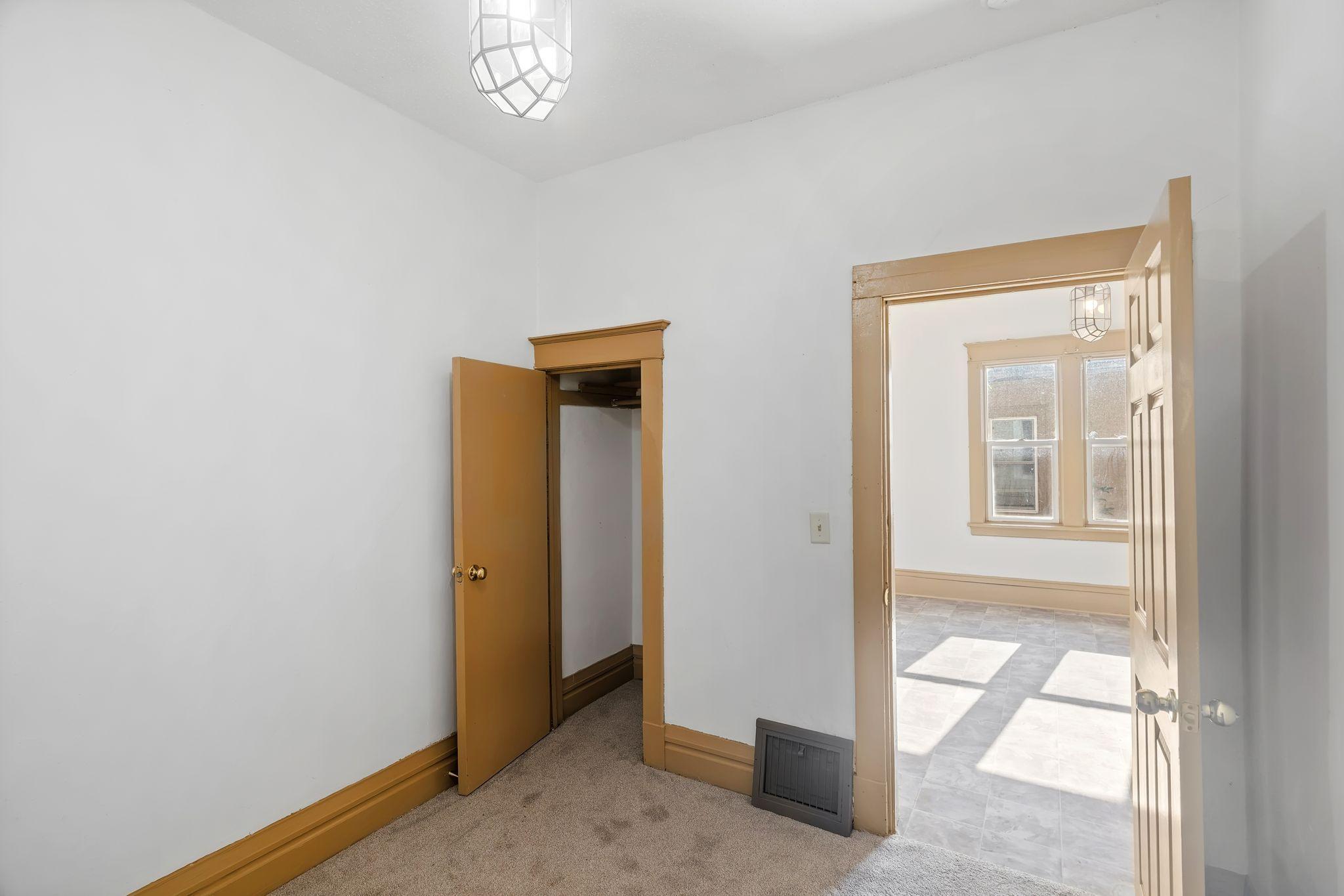 1035 Magnolia Avenue E Property Photo 10