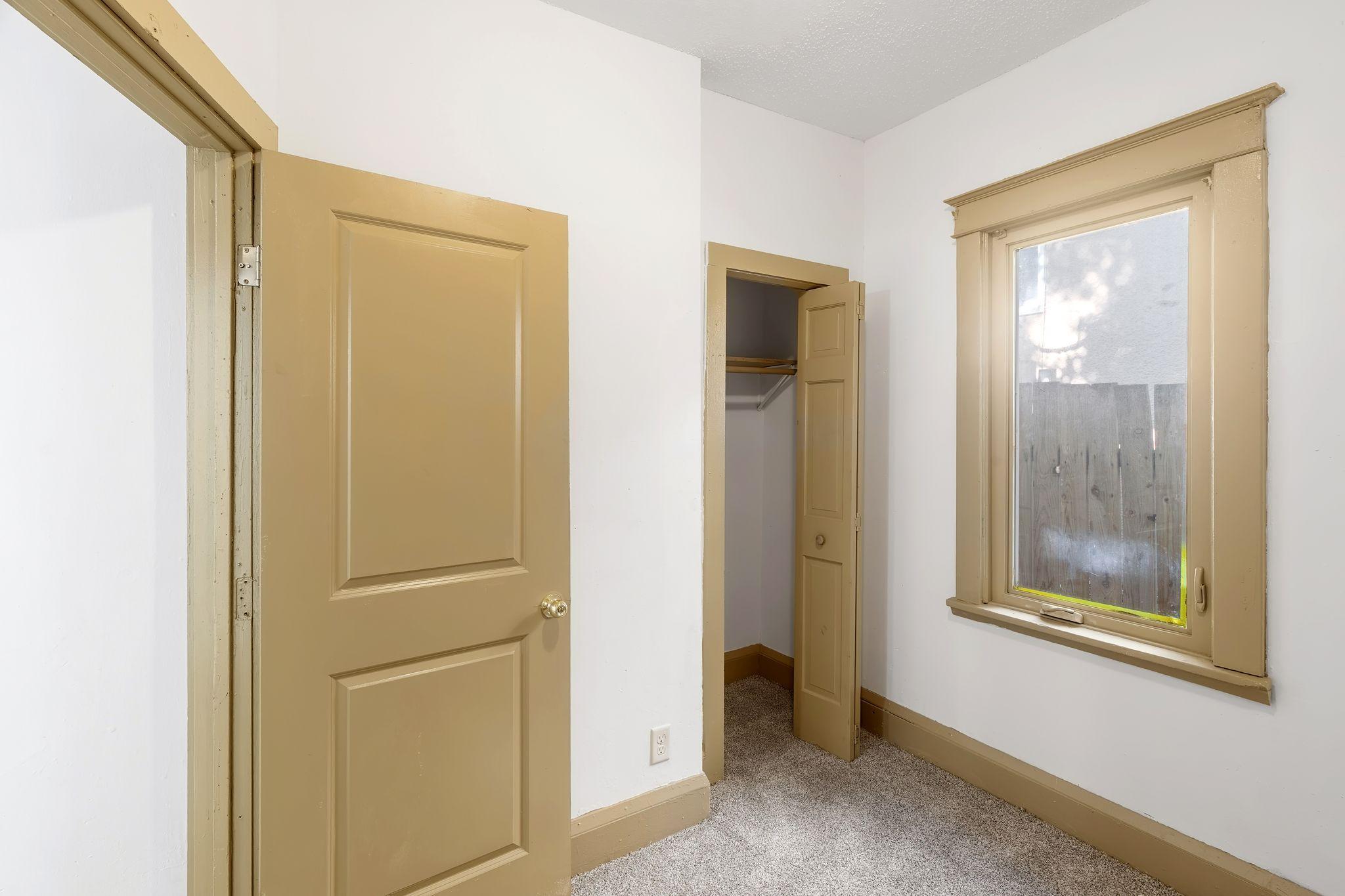 1035 Magnolia Avenue E Property Photo 14