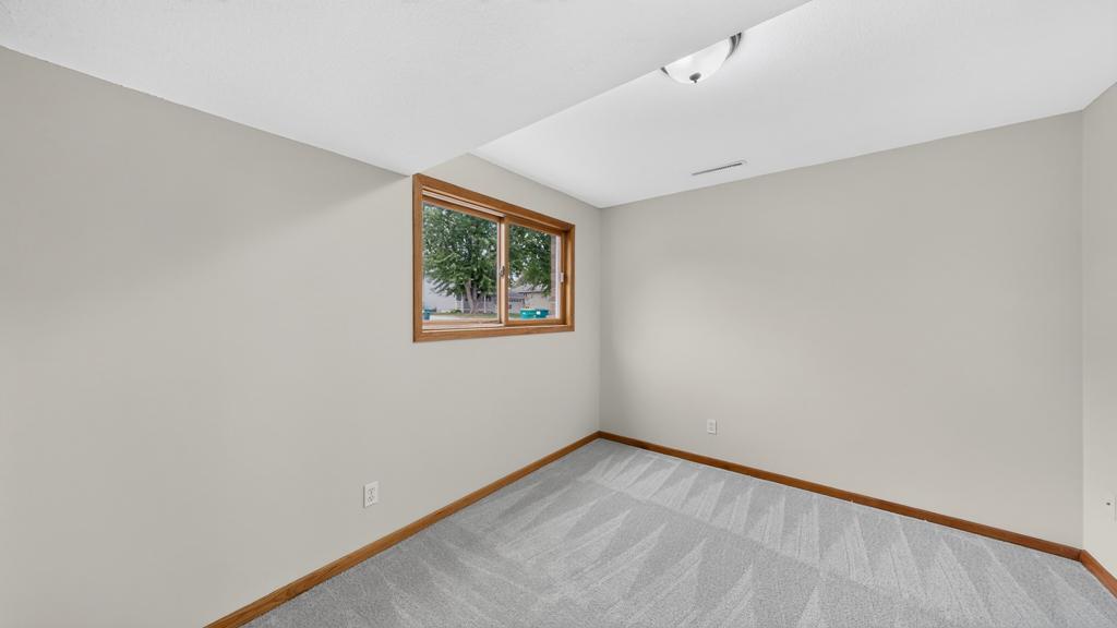3015 4th Avenue Nw Property Photo 28