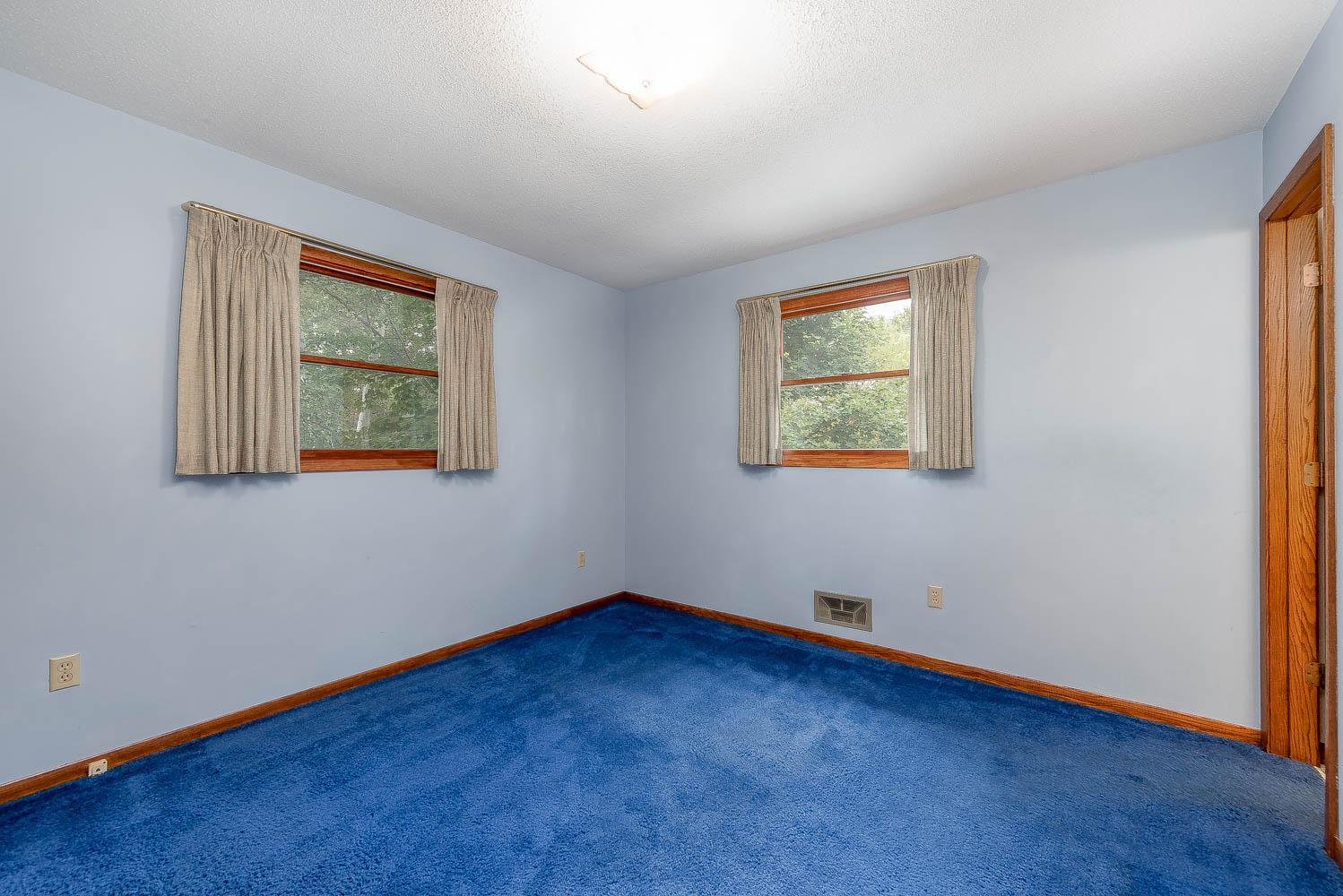 1833 Crestview Drive Property Photo 17