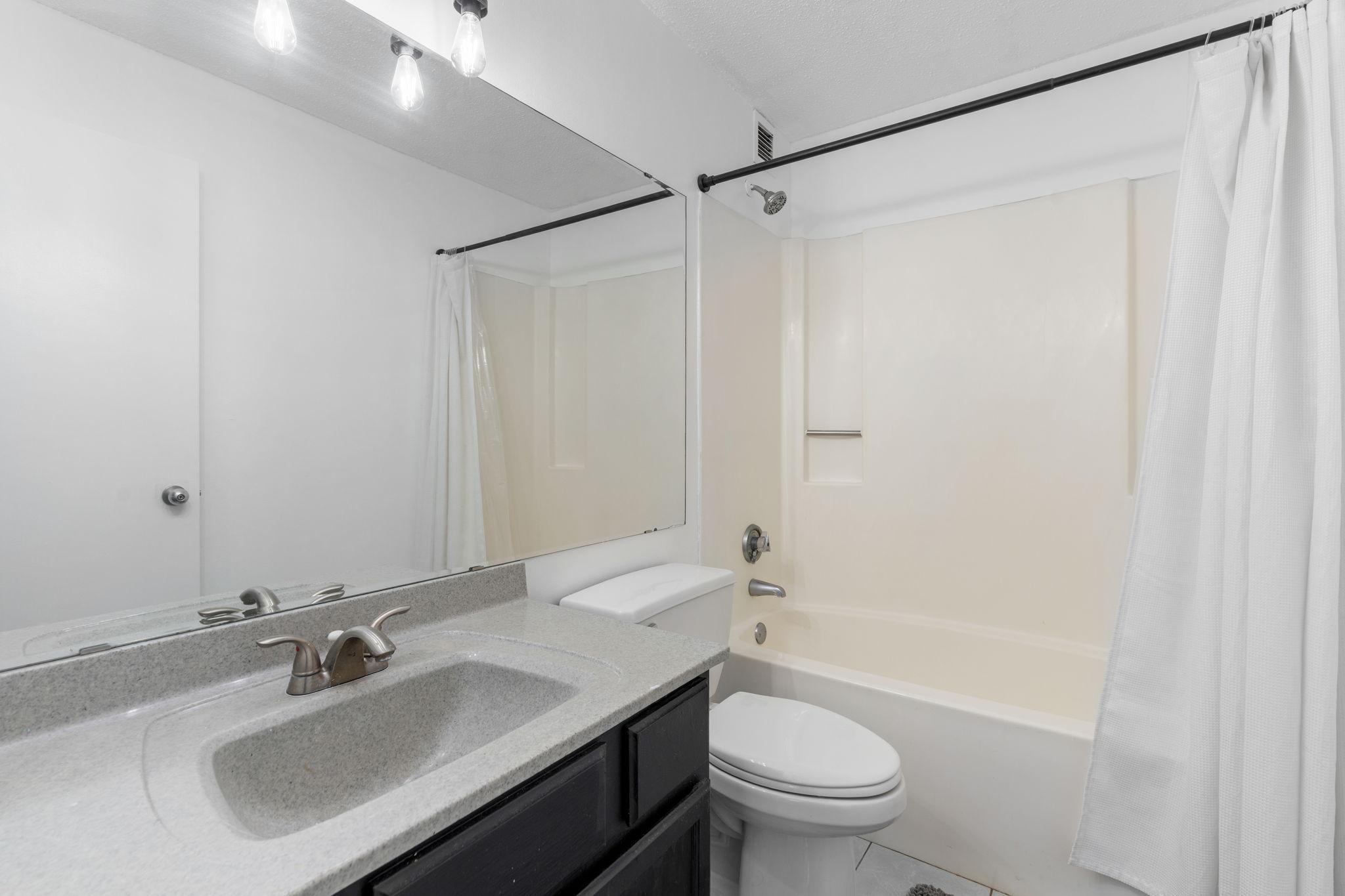 433 S 7th Street 1801 Property Photo 41