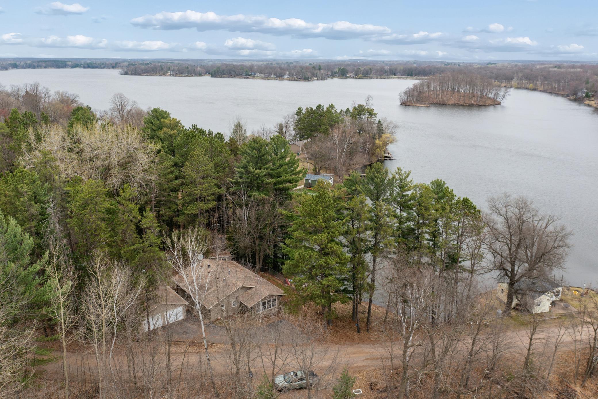 2108 Peninsula Drive Property Photo 1