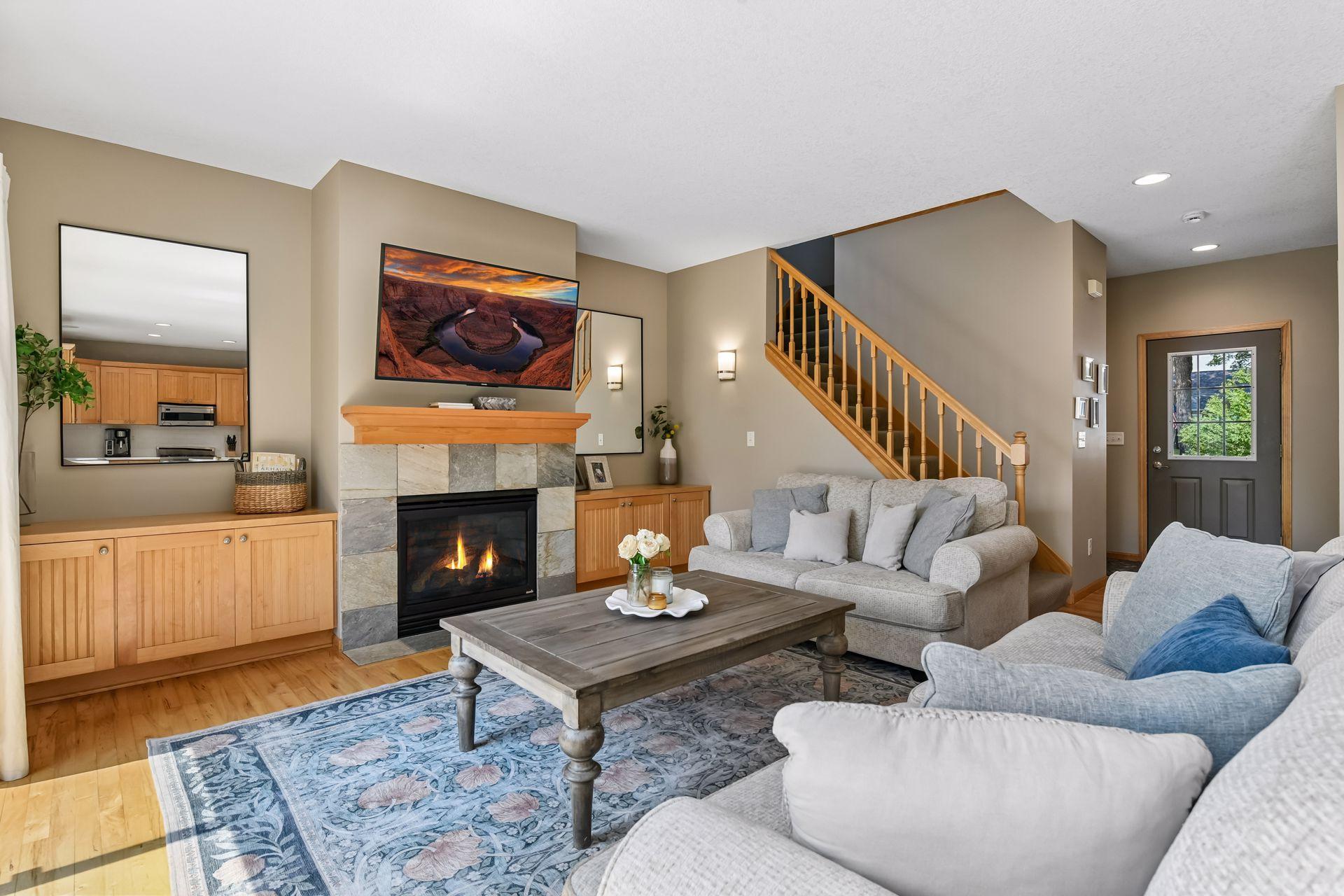 5757 Sunset Road Property Photo 4