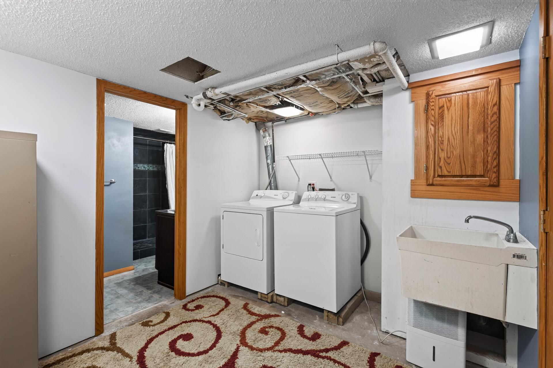 3301 69th Street E Property Photo 21