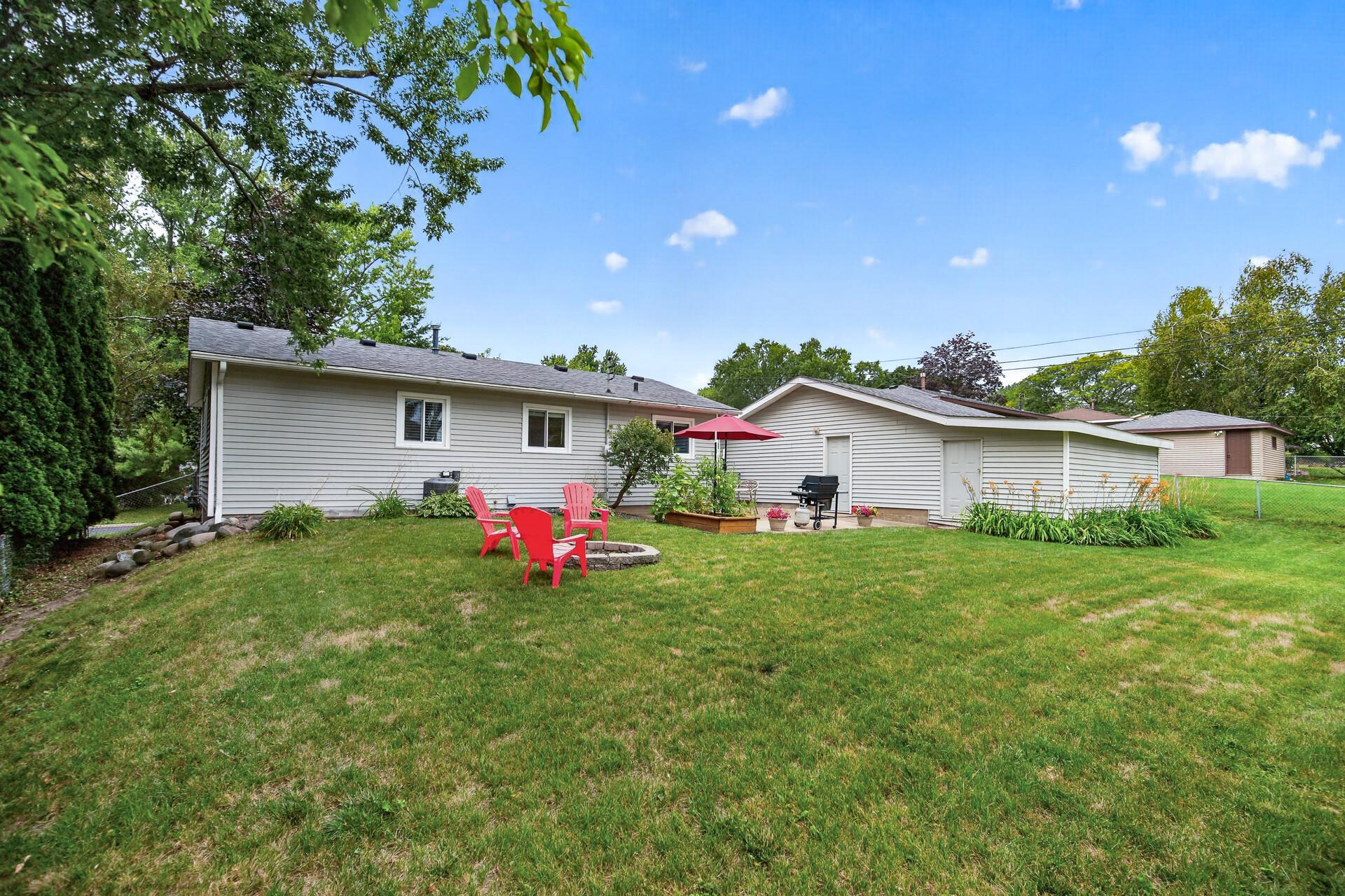 3301 69th Street E Property Photo 26