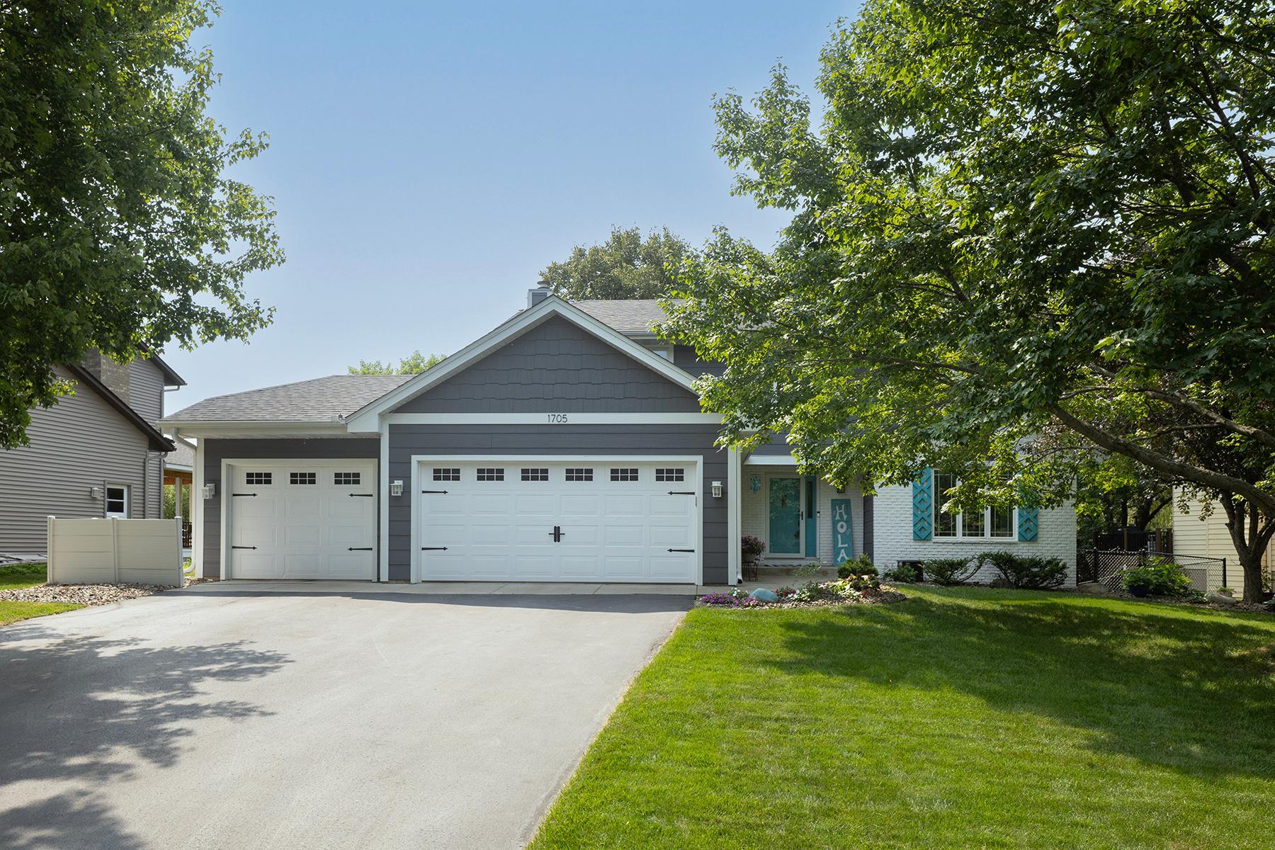 1705 Rushmore Drive Property Photo 1