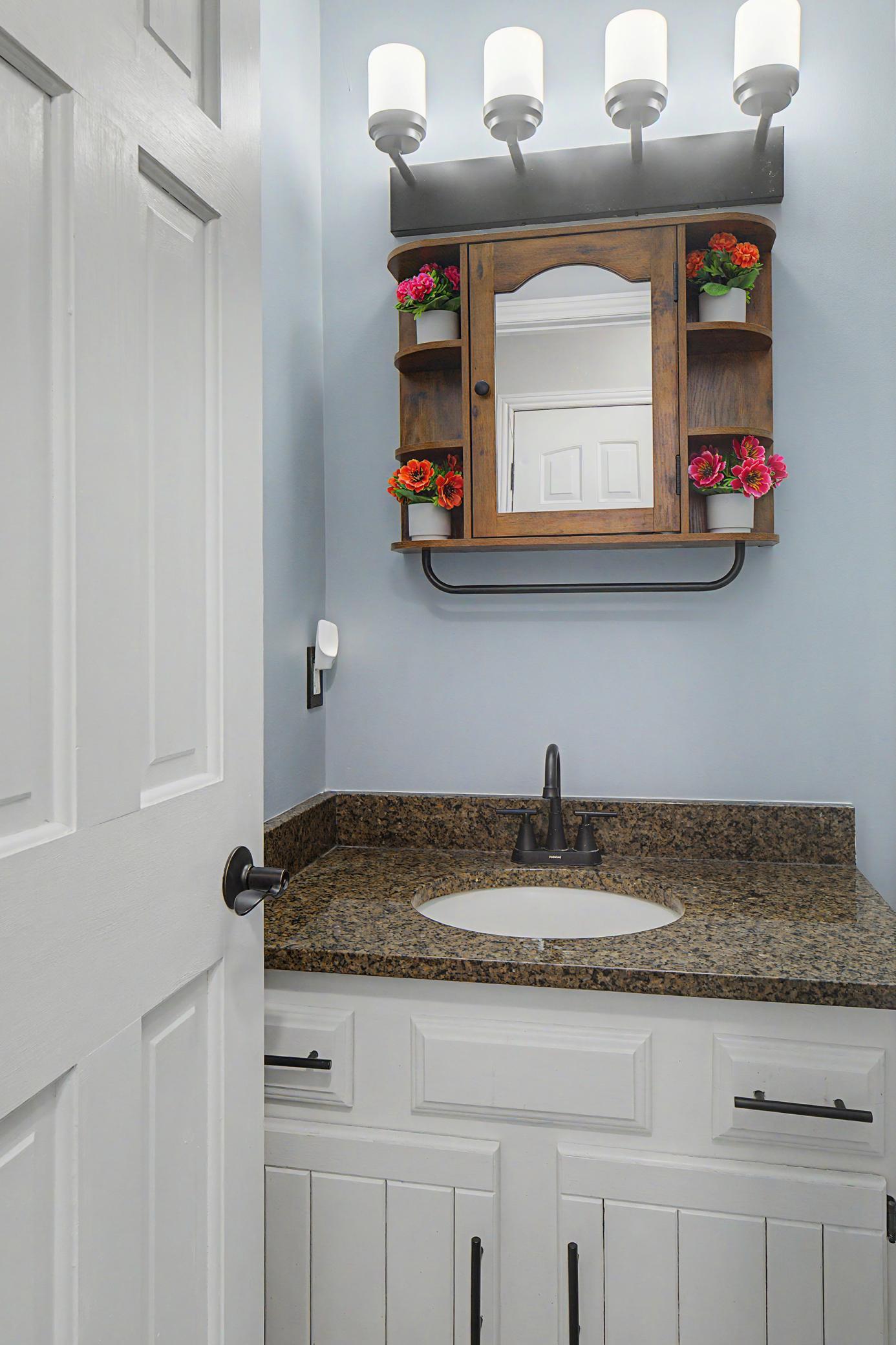 1705 Rushmore Drive Property Photo 10
