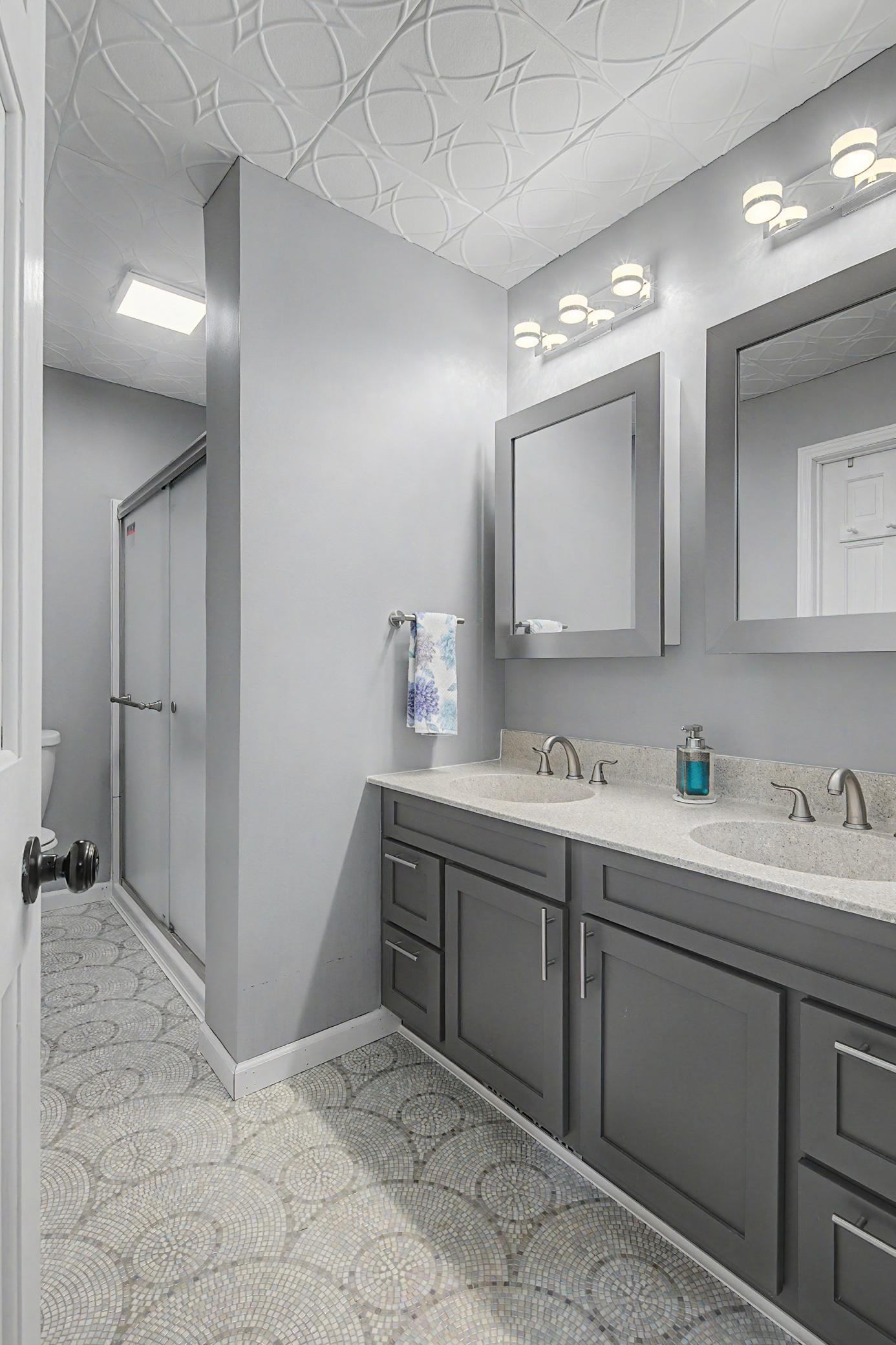 1705 Rushmore Drive Property Photo 12