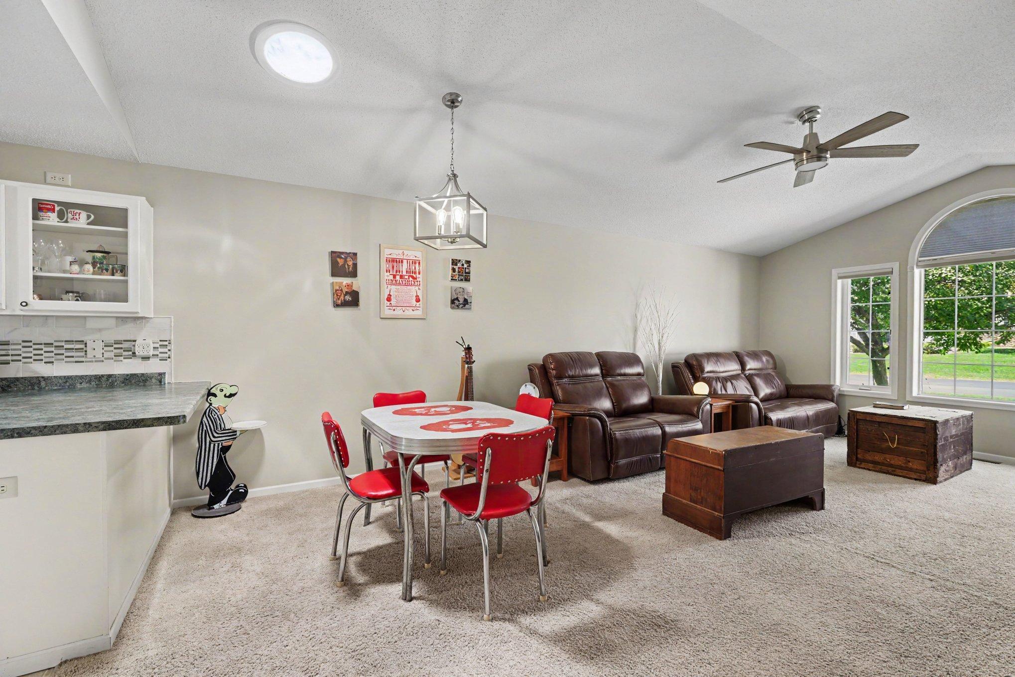 59 Brighton Path Property Photo 8