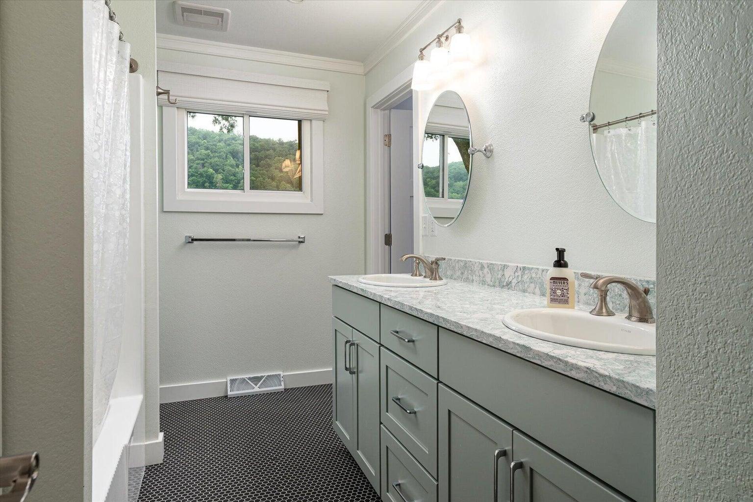 4251 Paar Street Property Photo 9