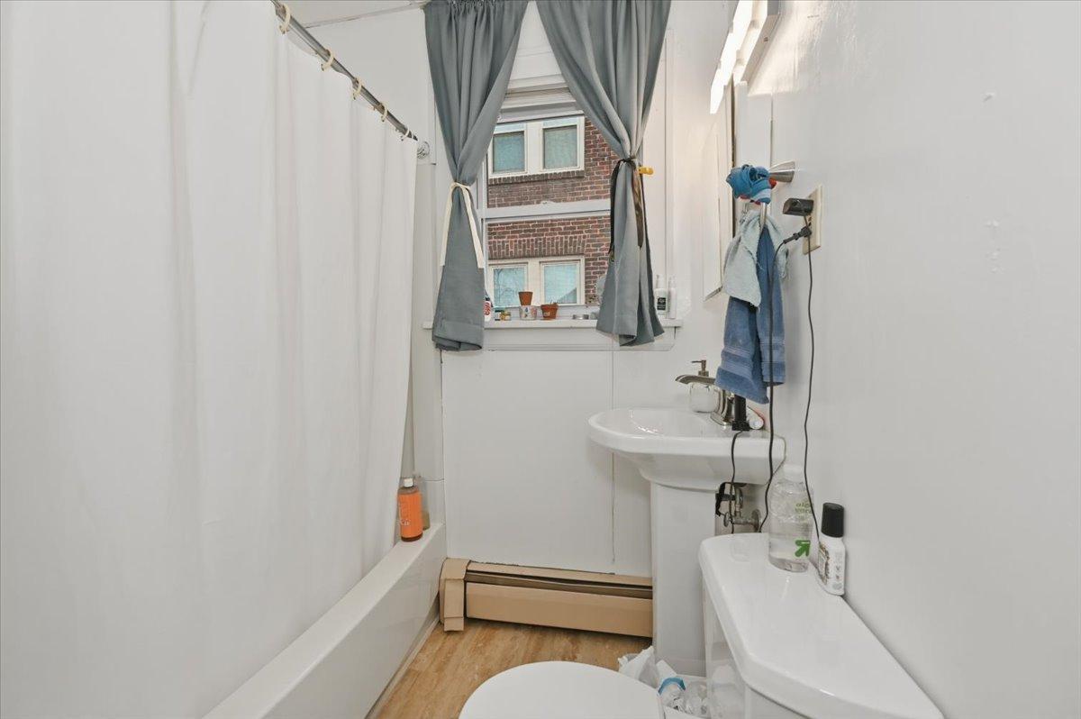 1727 E Superior Street Property Photo 26