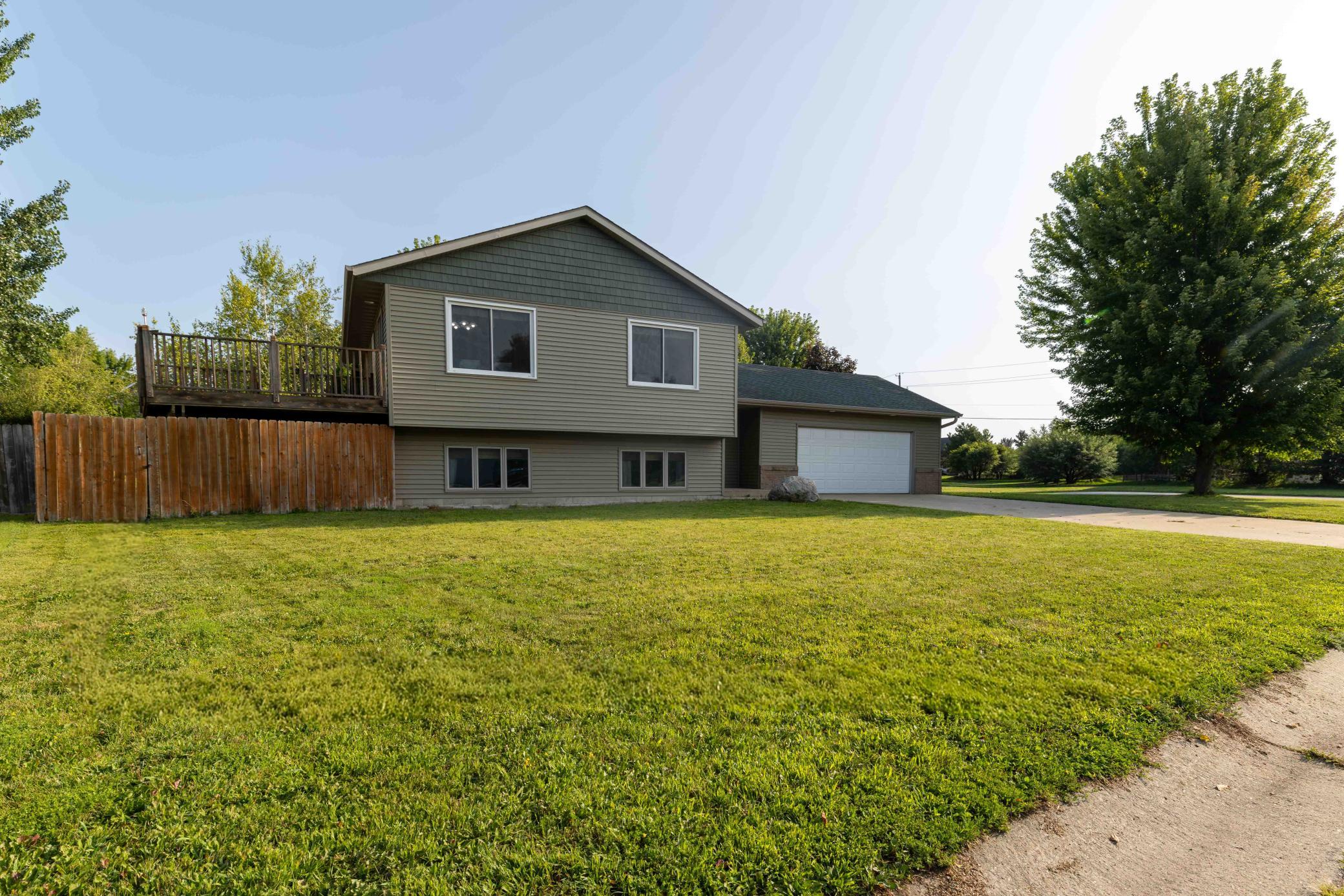 112 Parkside Street Property Photo 1