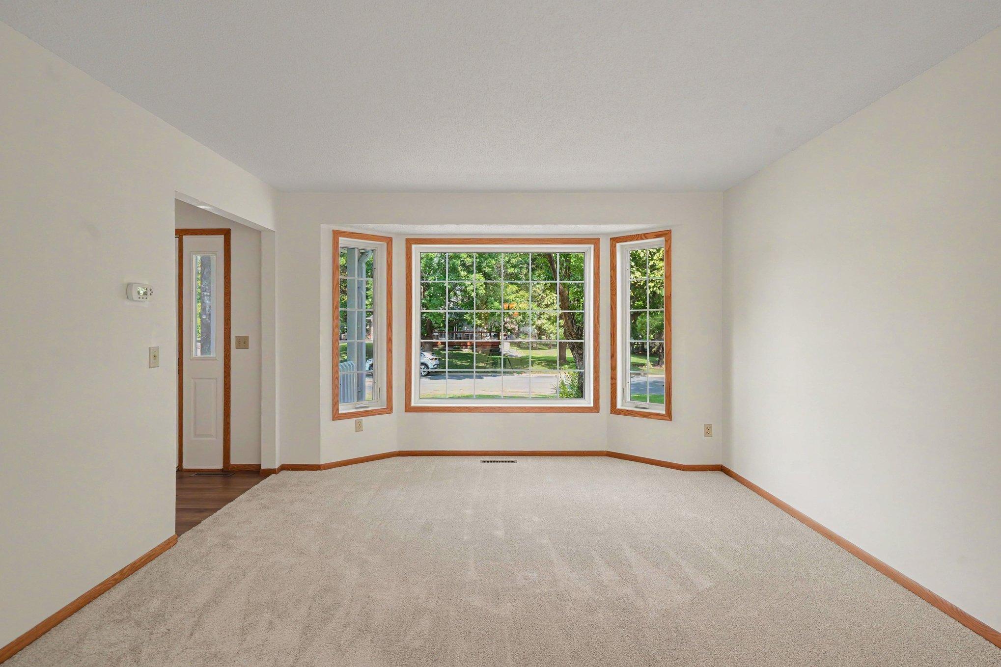 15087 93rd Place N Property Photo 3
