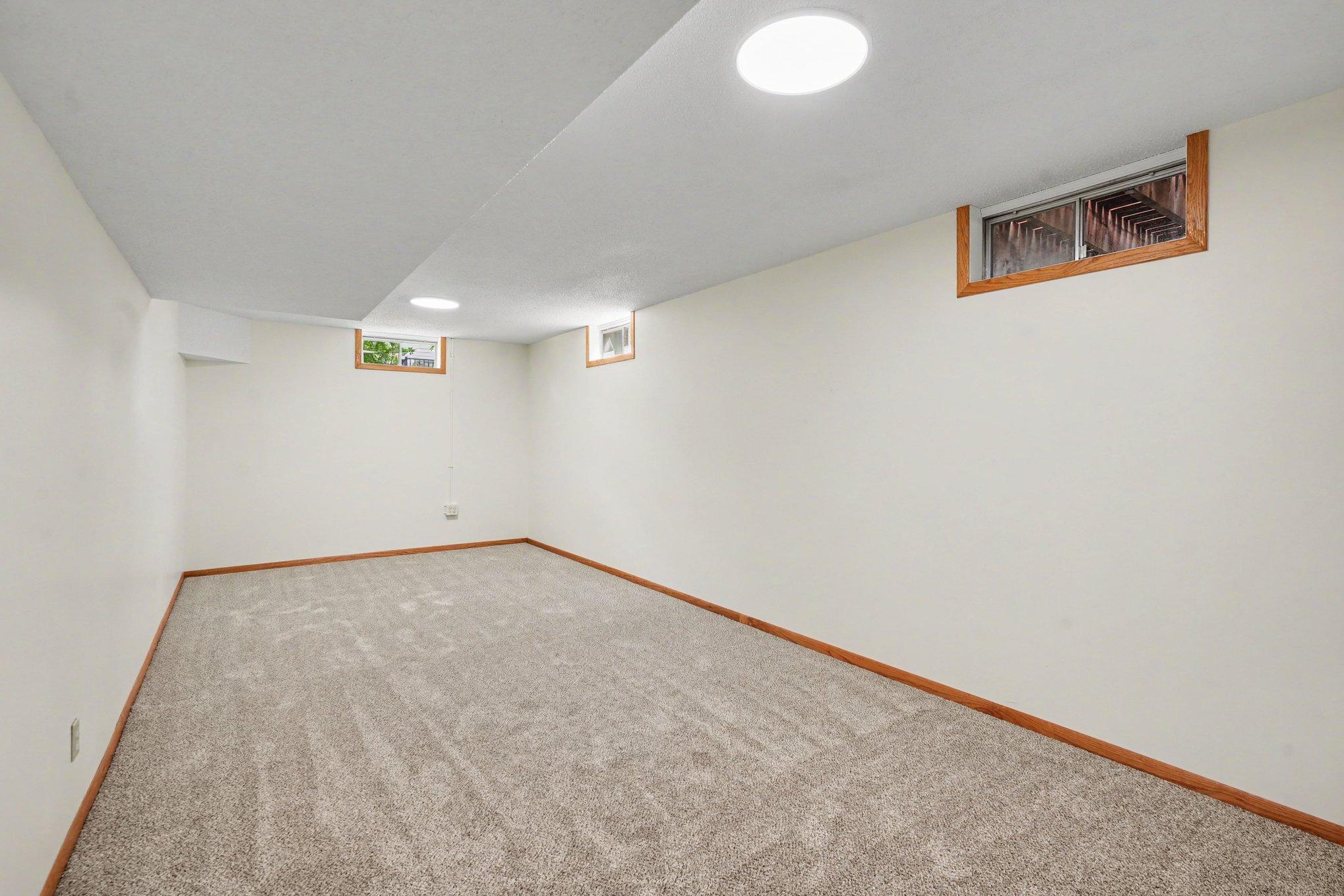 15087 93rd Place N Property Photo 23