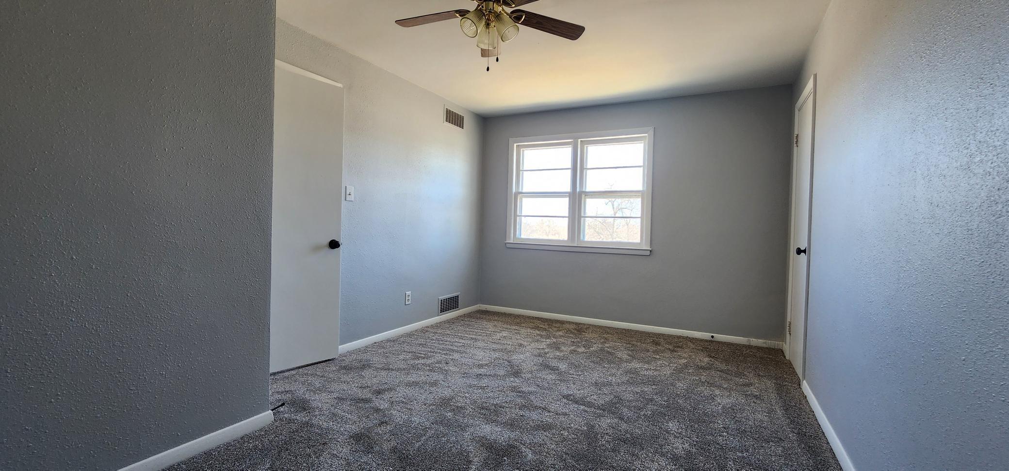 104 5th Avenue S Property Photo 23