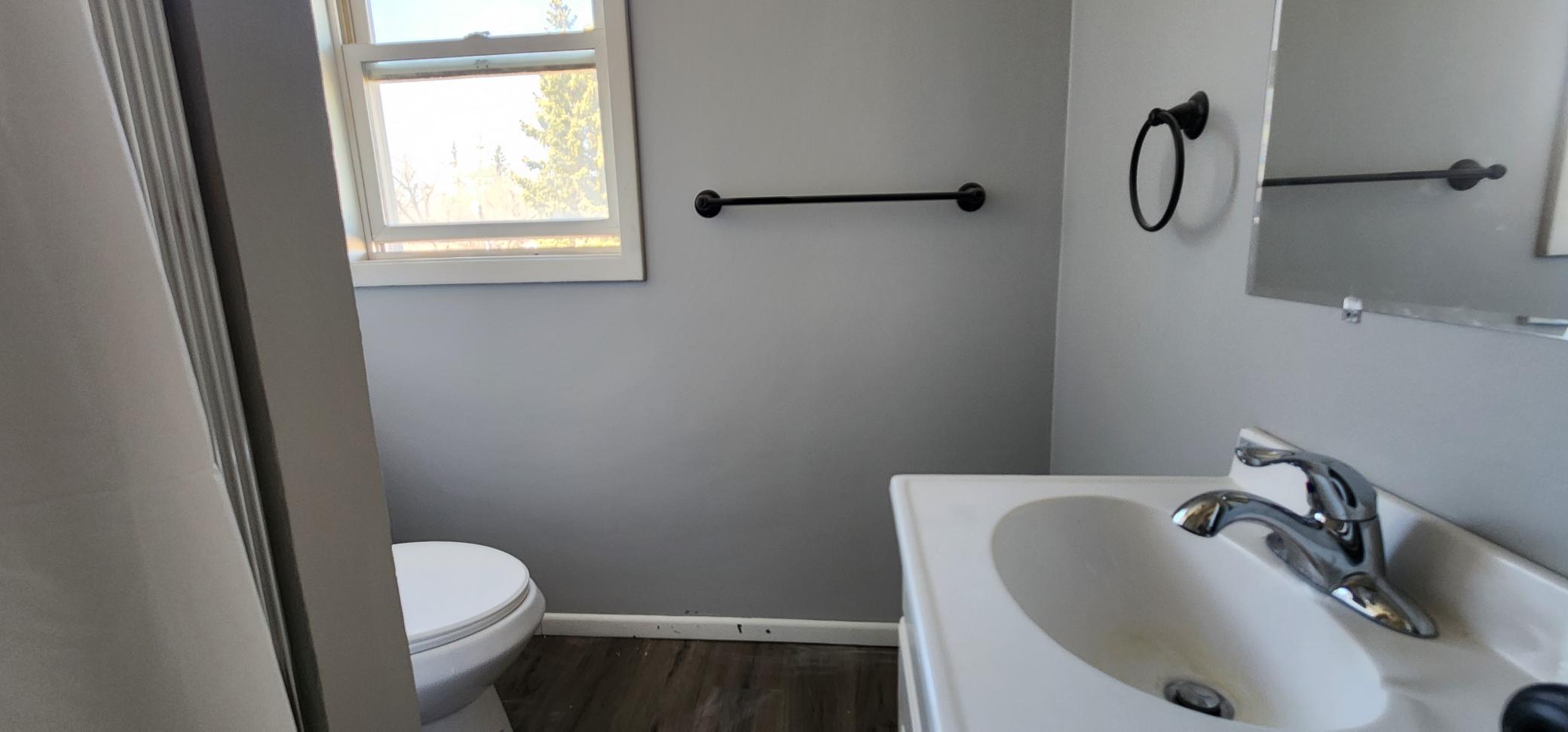 104 5th Avenue S Property Photo 24