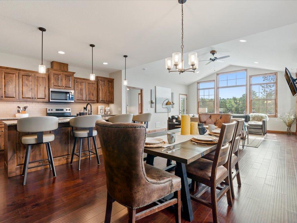 7868 Chickasaw Circle Property Photo 14