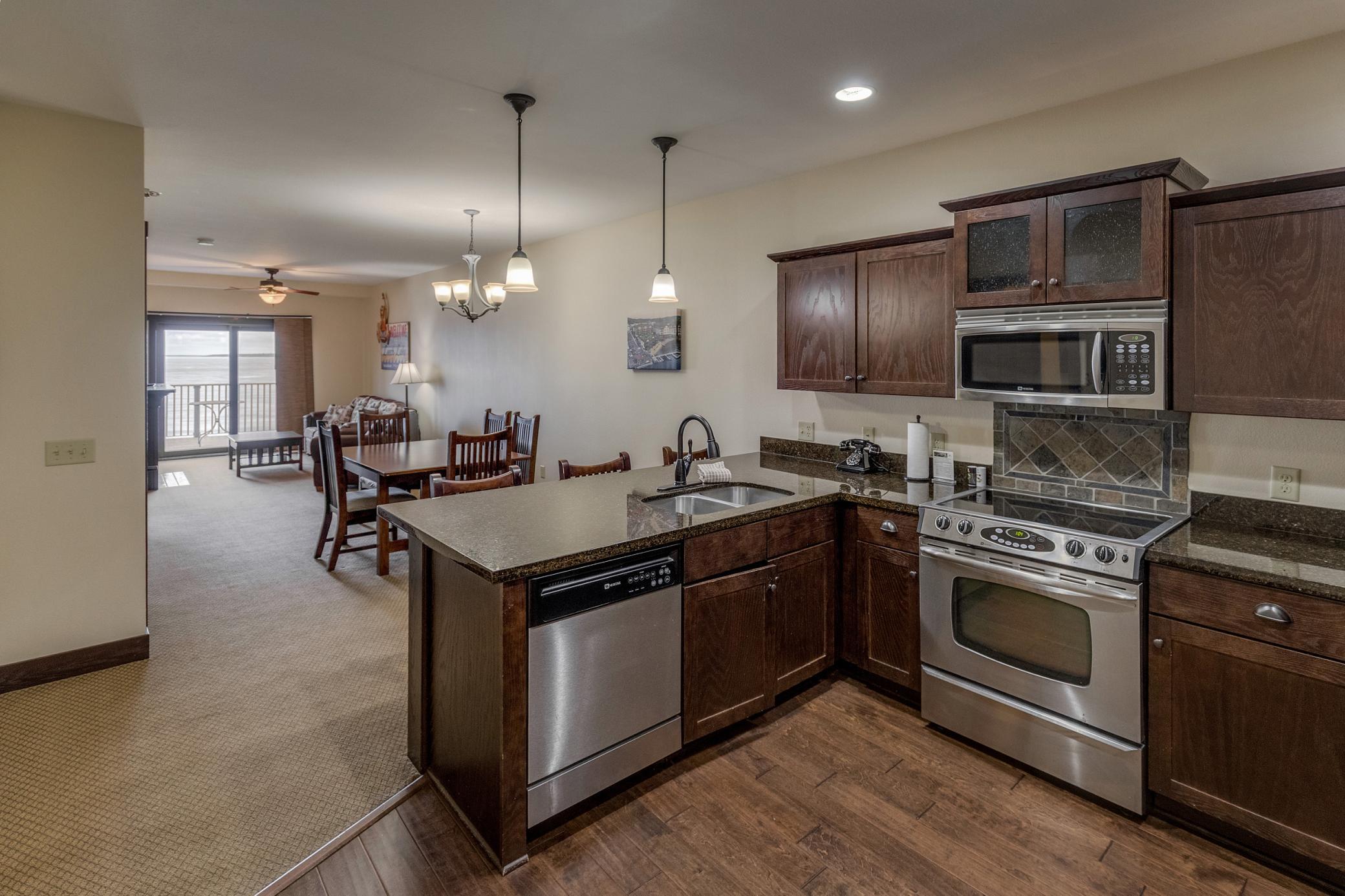 500 Cleveland Boulevard W 2408 Property Photo 22
