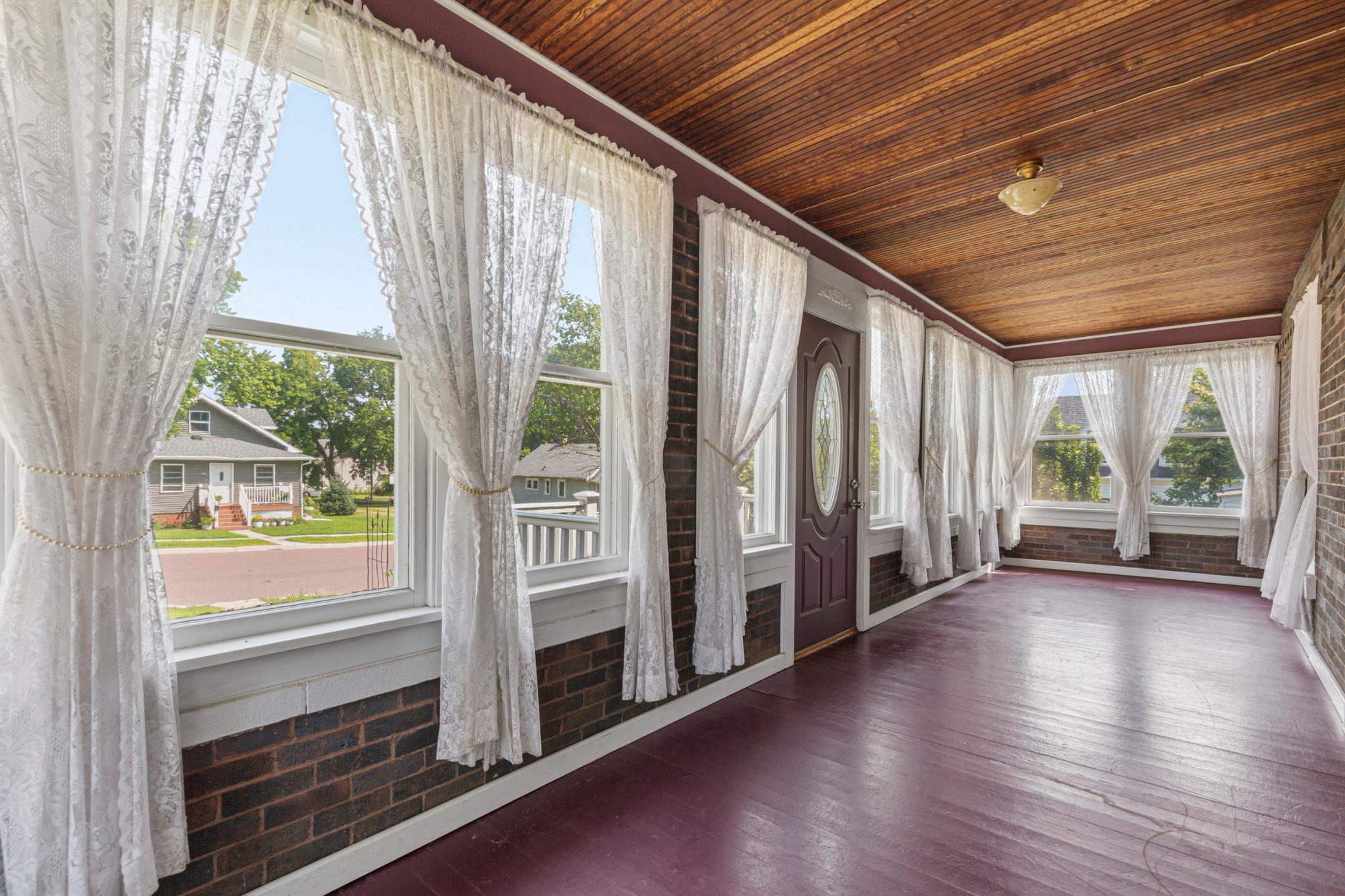 1009 South Street Property Photo 14