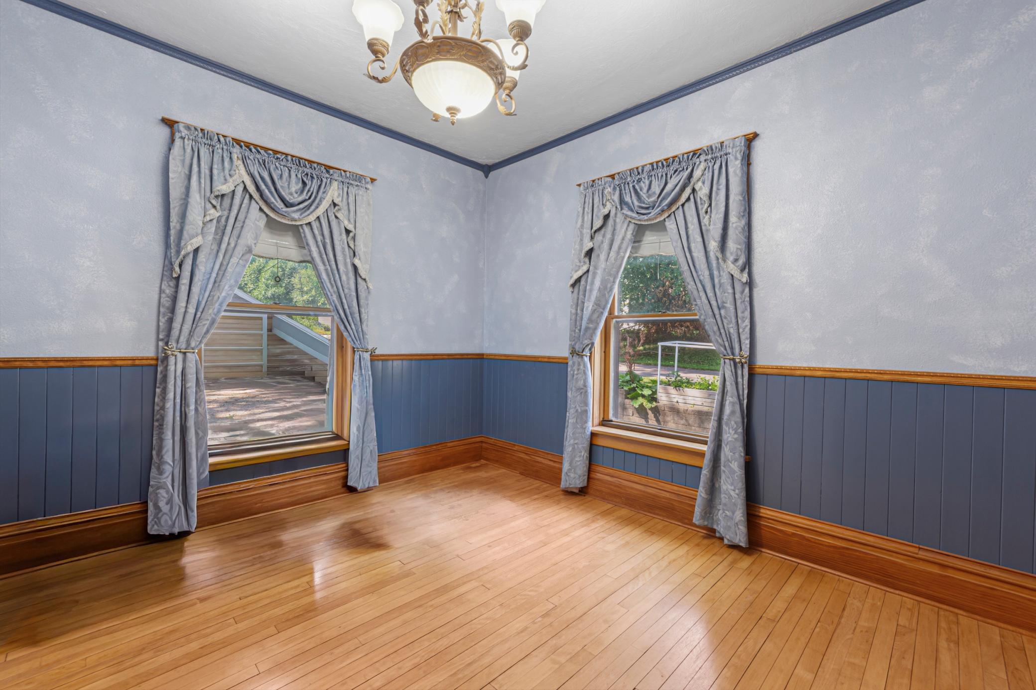 1009 South Street Property Photo 17