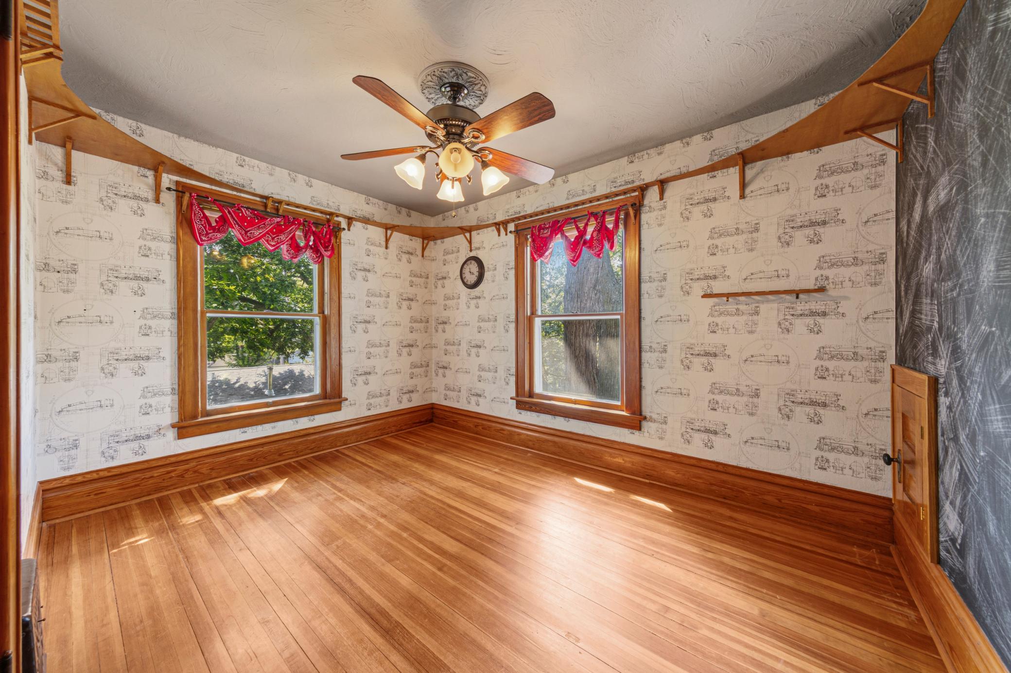 1009 South Street Property Photo 29