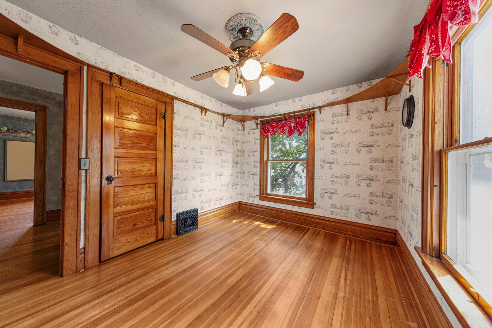 1009 South Street Property Photo 30