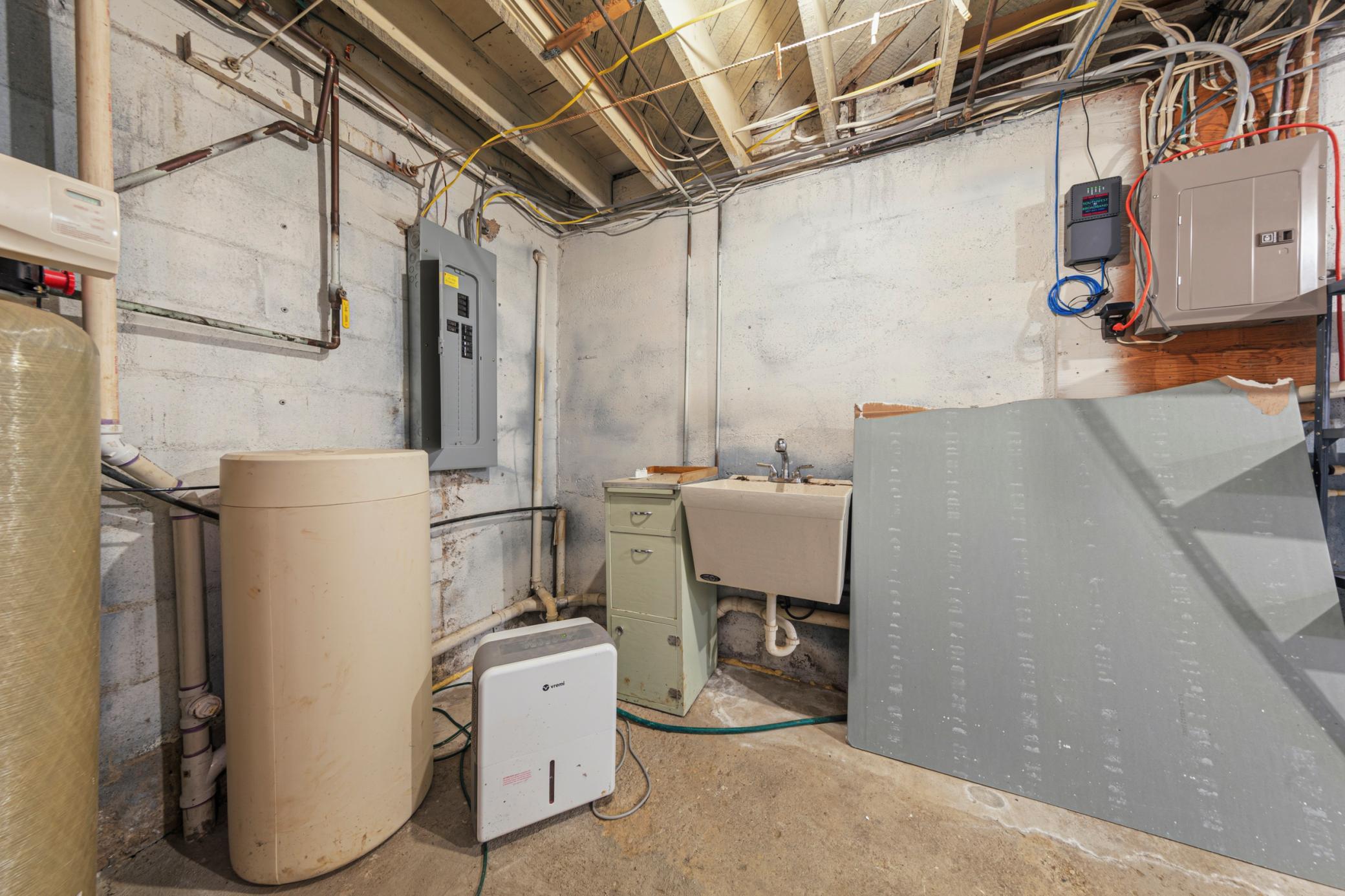 1009 South Street Property Photo 49