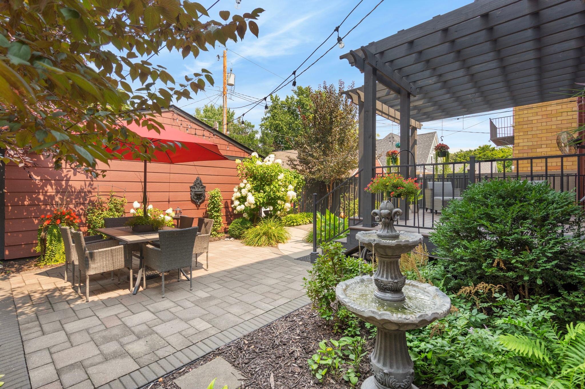 847 Ashland Avenue Property Photo 7