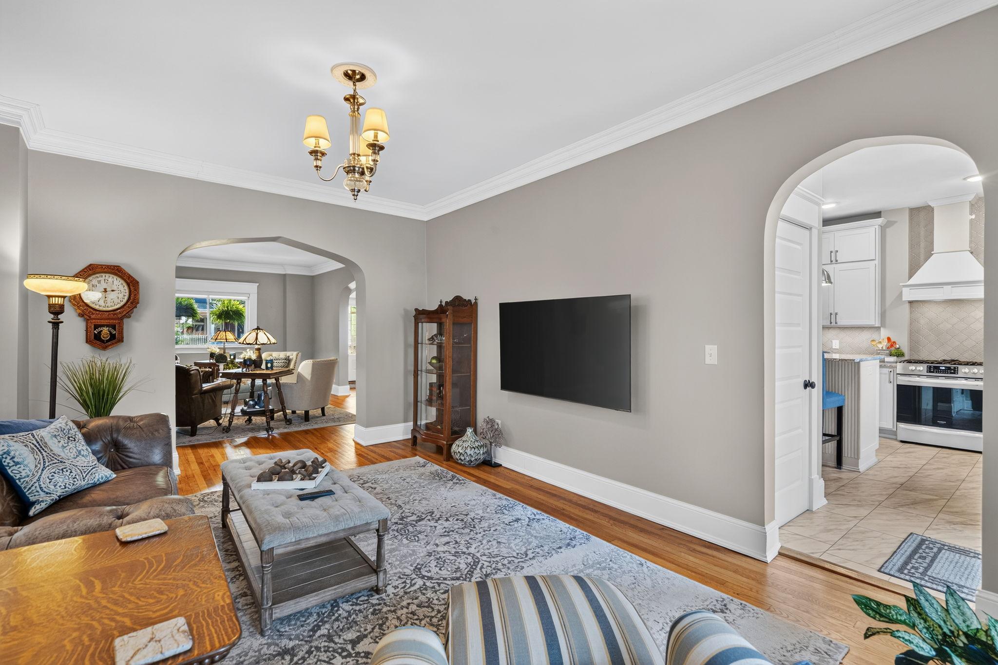 847 Ashland Avenue Property Photo 18