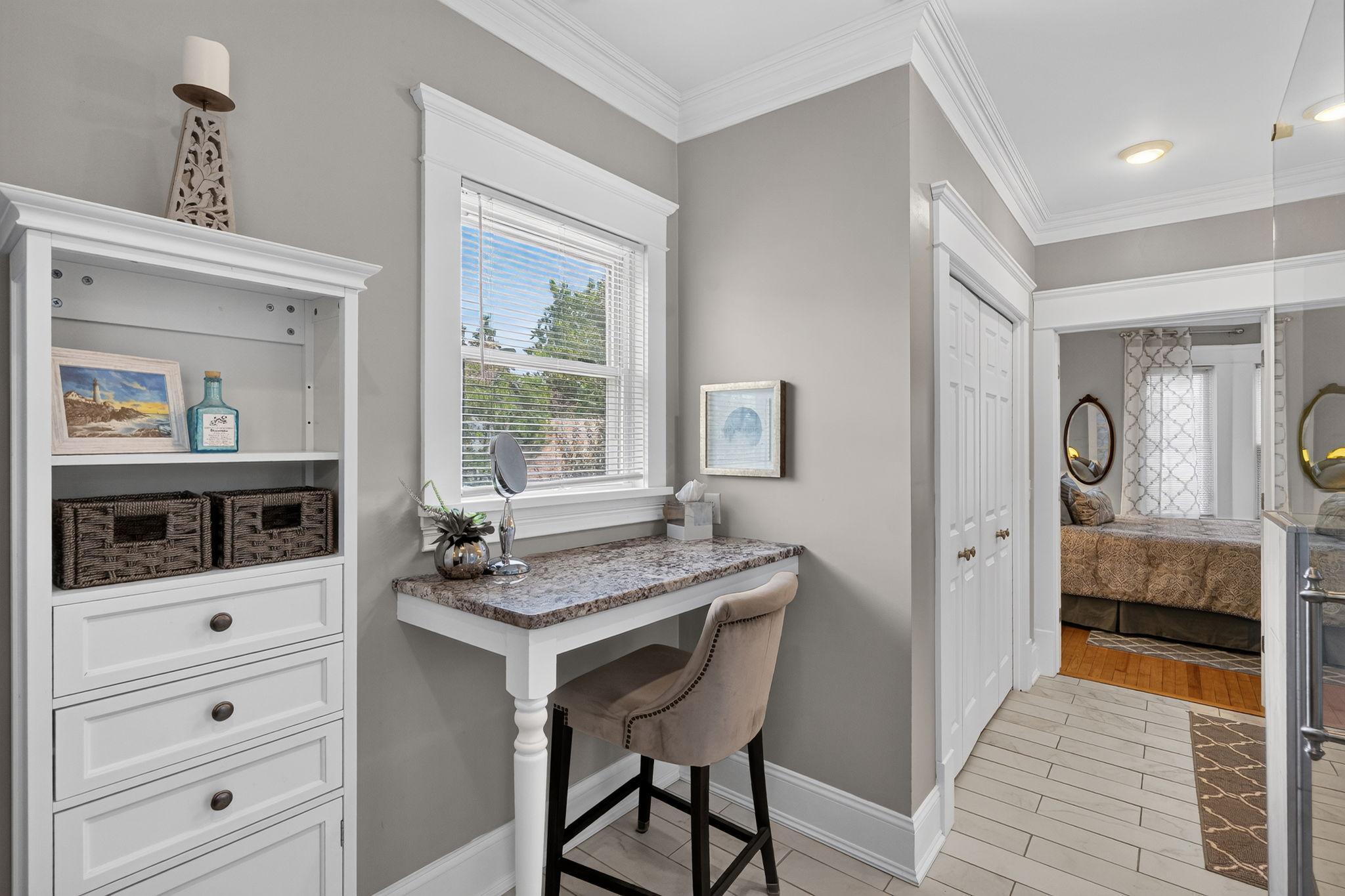 847 Ashland Avenue Property Photo 38