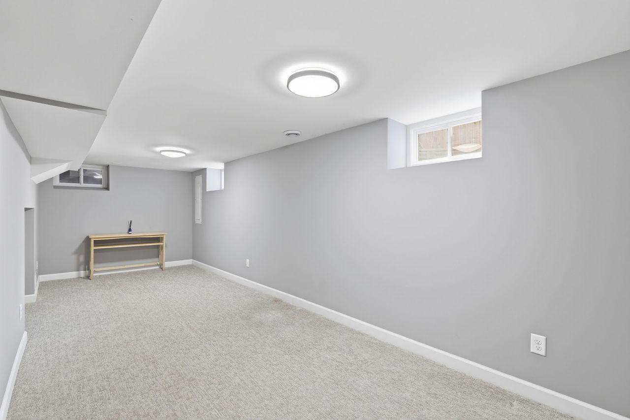 4533 Snelling Avenue Property Photo 20
