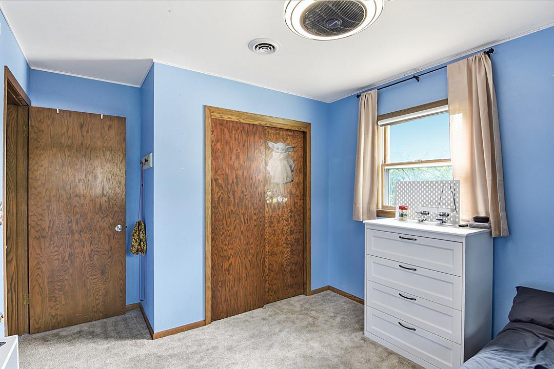 967 6th Avenue N Property Photo 16