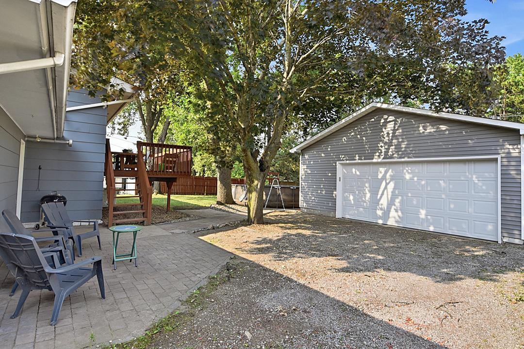 967 6th Avenue N Property Photo 23
