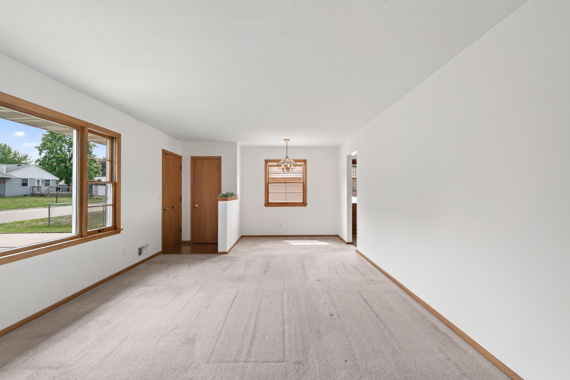 6836 Monroe Street Ne Property Photo 6