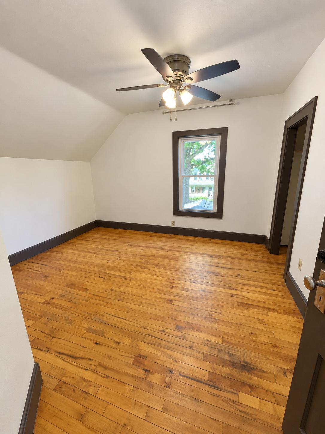 412 Lafond Avenue Property Photo 22