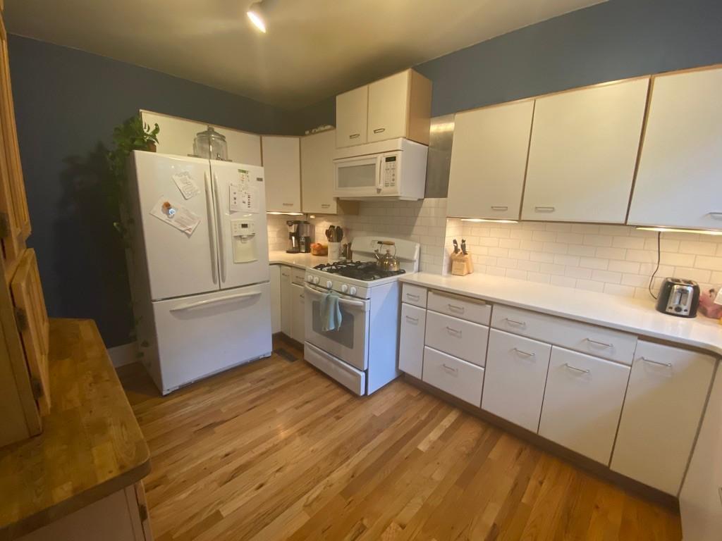 2921 Sunset Boulevard Property Photo 9