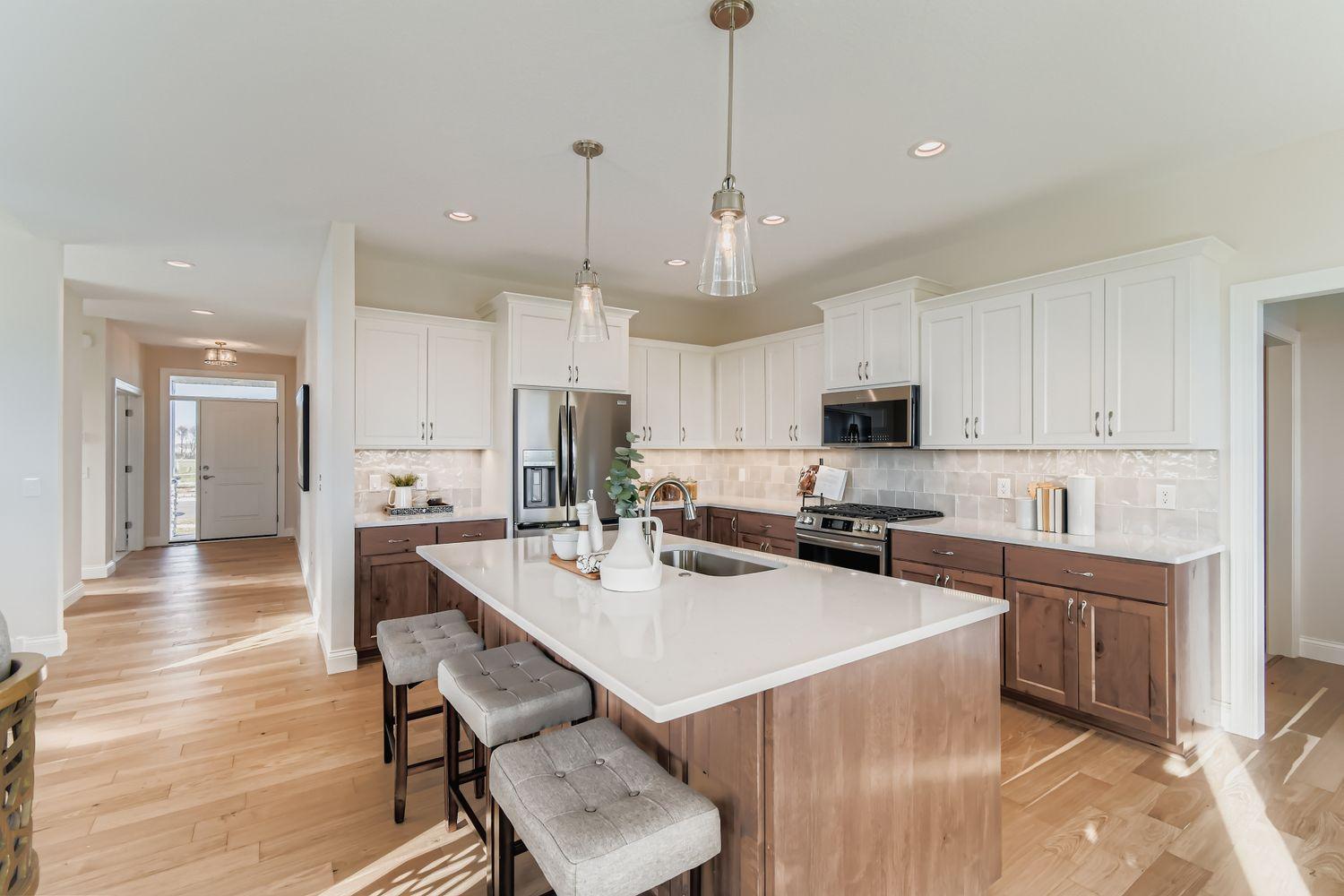 13722 Arrowhead Way Property Photo 8